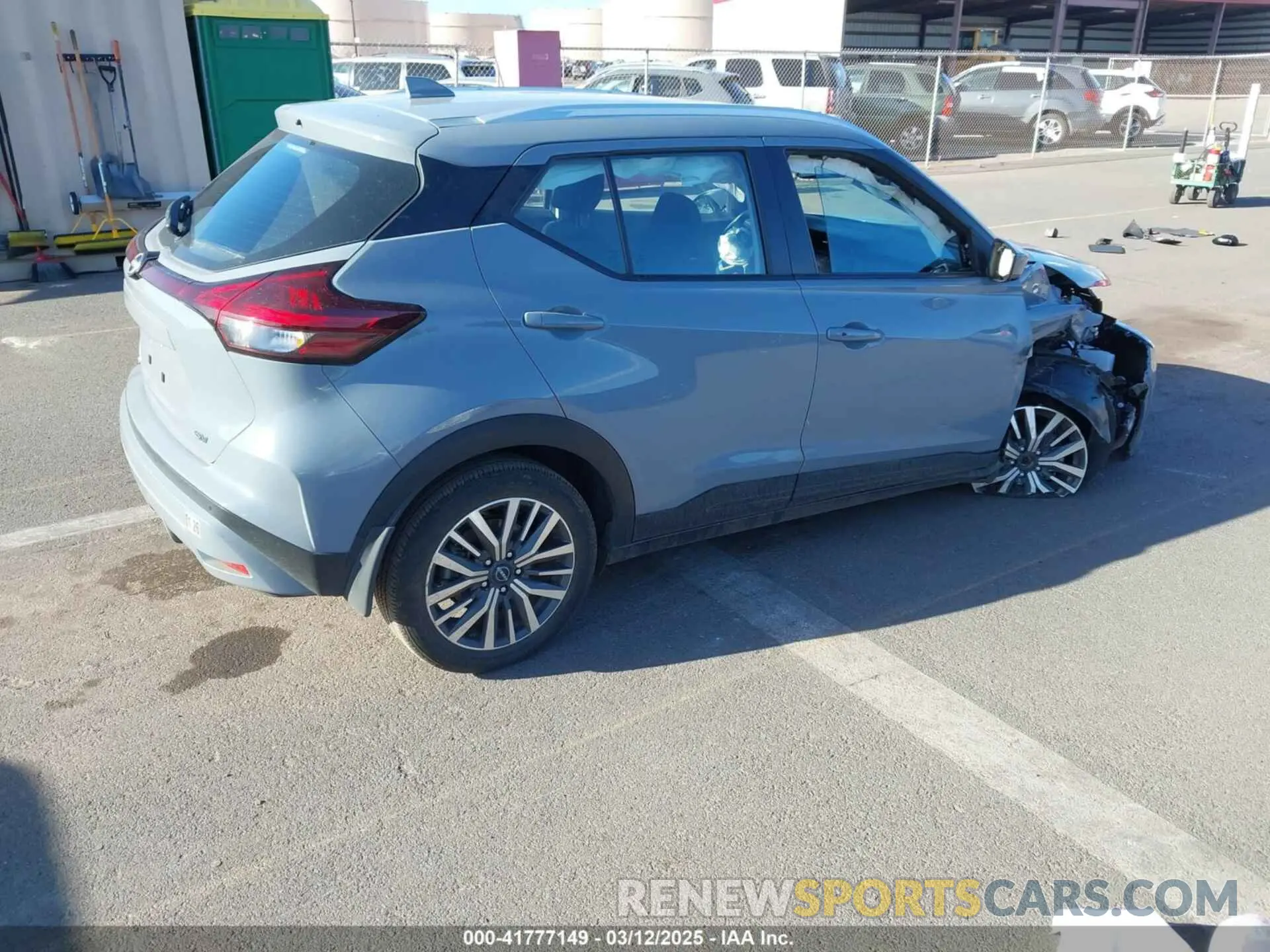 4 Photograph of a damaged car 3N1CP5CV6RL498432 NISSAN KICKS 2024