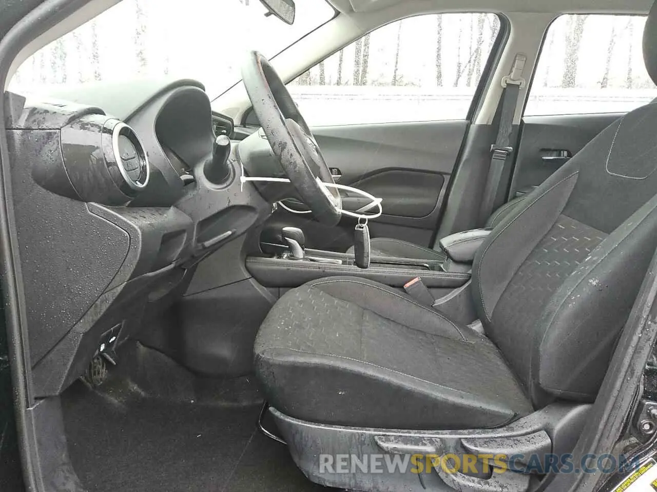 7 Photograph of a damaged car 3N1CP5CV6RL510482 NISSAN KICKS 2024