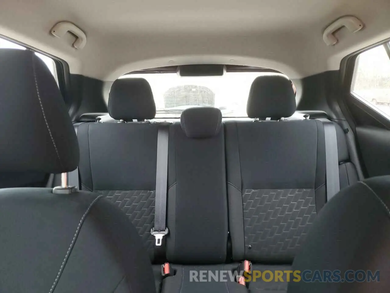 10 Photograph of a damaged car 3N1CP5CV7RL482742 NISSAN KICKS 2024
