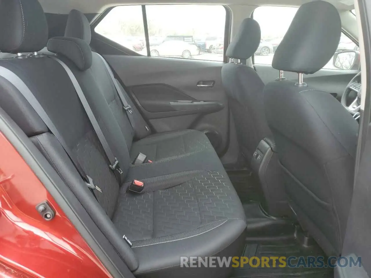 11 Photograph of a damaged car 3N1CP5CV7RL482742 NISSAN KICKS 2024