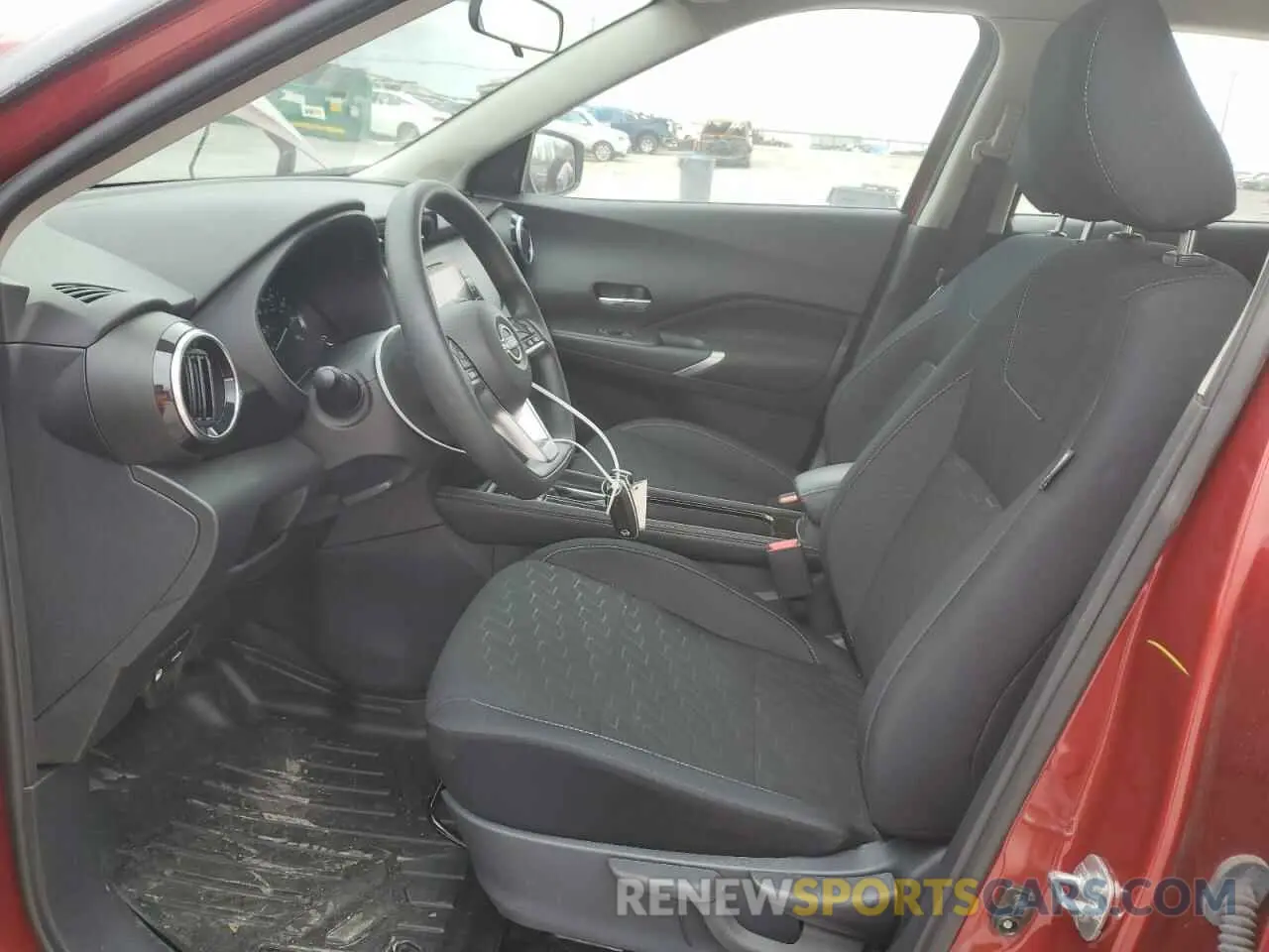7 Photograph of a damaged car 3N1CP5CV7RL482742 NISSAN KICKS 2024