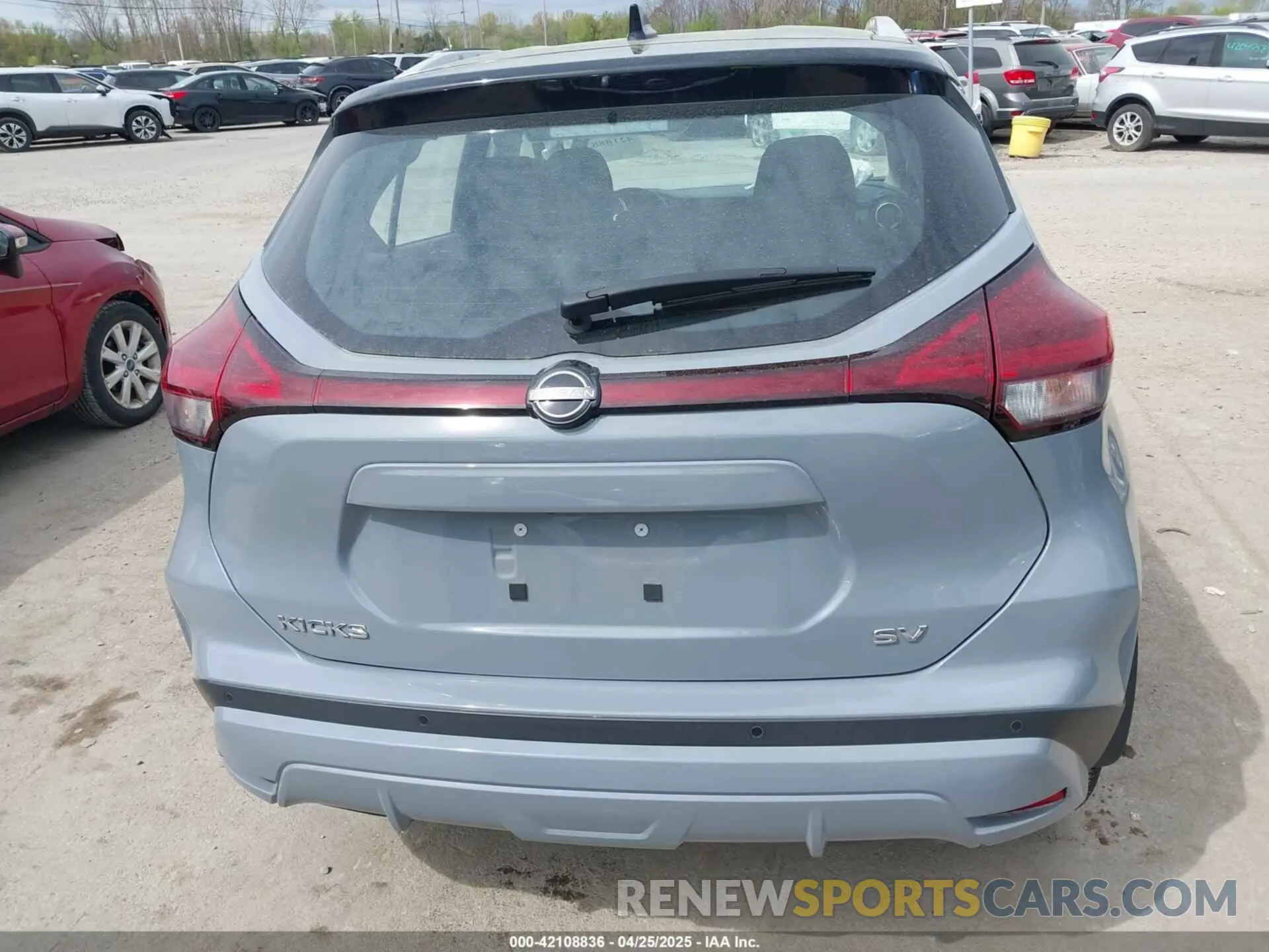 16 Photograph of a damaged car 3N1CP5CV7RL529560 NISSAN KICKS 2024