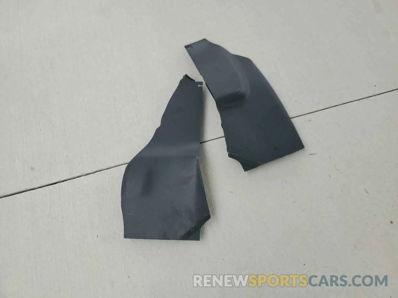 13 Photograph of a damaged car 3N1CP5CV7RL552918 NISSAN KICKS 2024