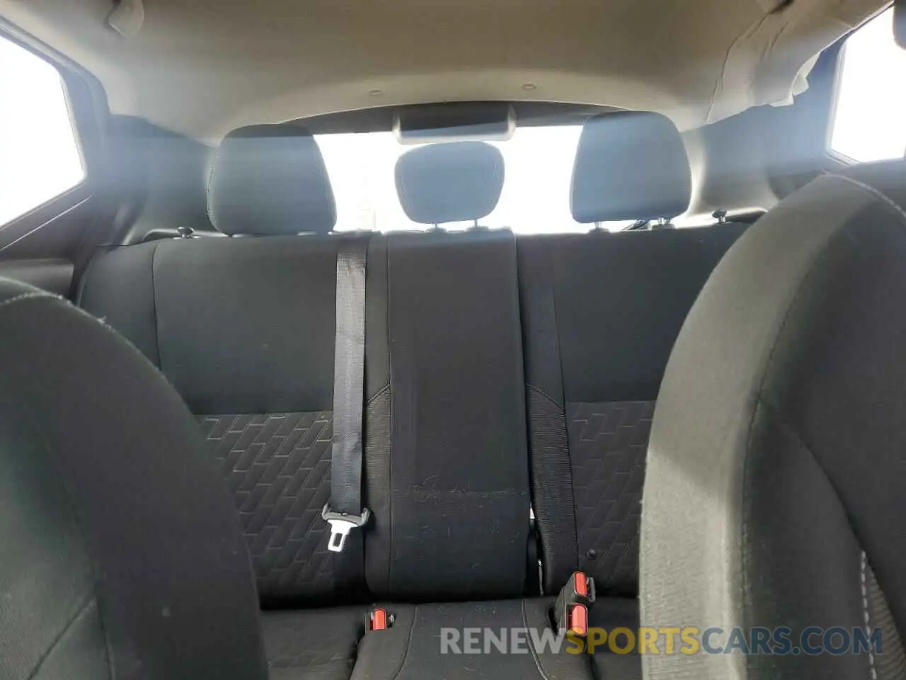 10 Photograph of a damaged car 3N1CP5CV8RL494995 NISSAN KICKS 2024