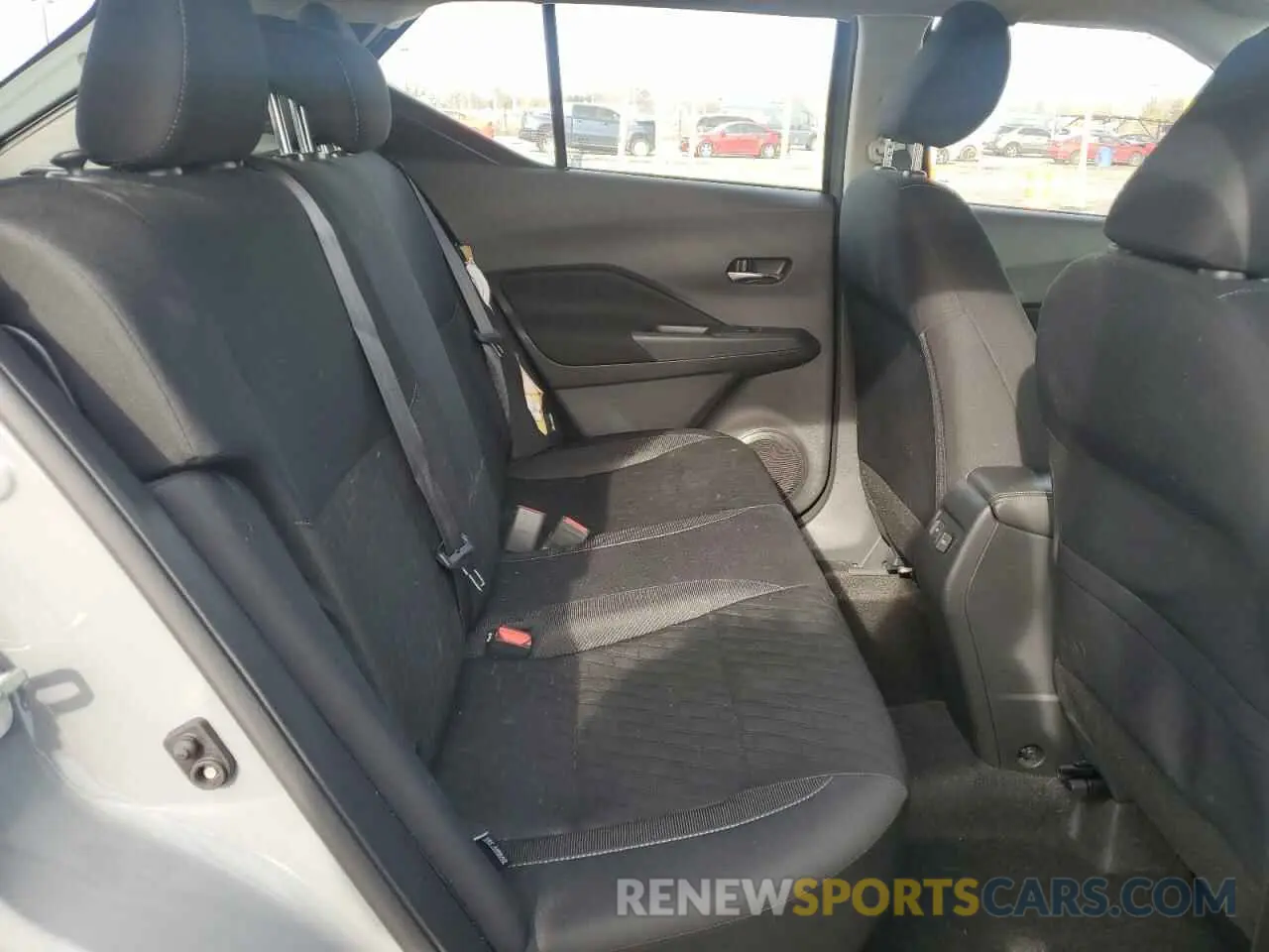 11 Photograph of a damaged car 3N1CP5CV8RL494995 NISSAN KICKS 2024