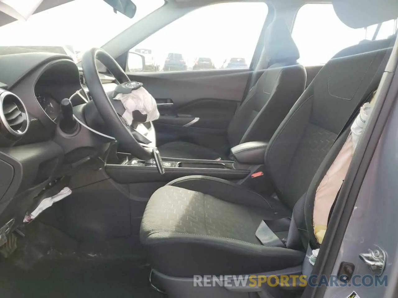 7 Photograph of a damaged car 3N1CP5CV8RL494995 NISSAN KICKS 2024
