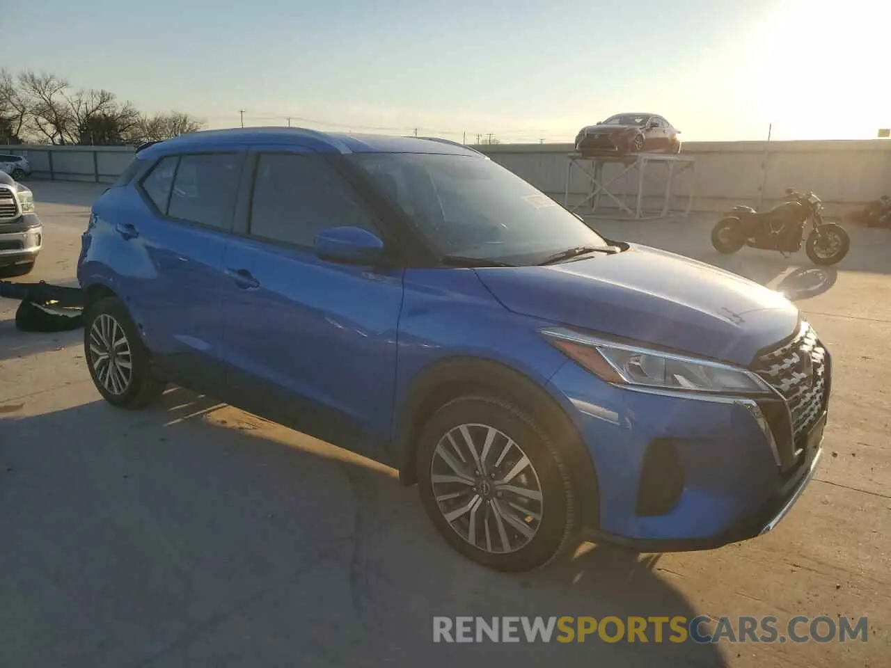 4 Photograph of a damaged car 3N1CP5CV8RL517272 NISSAN KICKS 2024