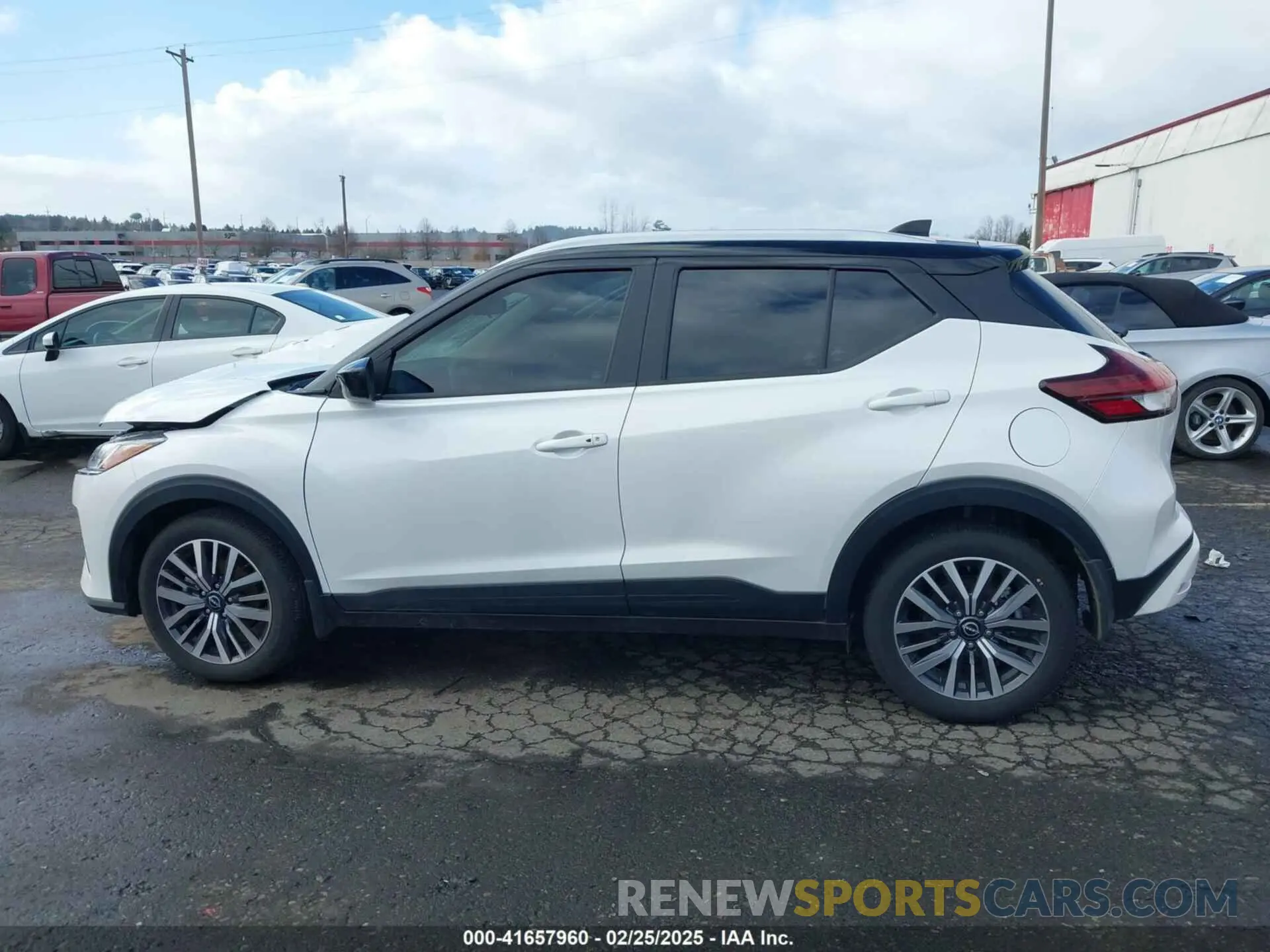 14 Photograph of a damaged car 3N1CP5CV8RL519202 NISSAN KICKS 2024