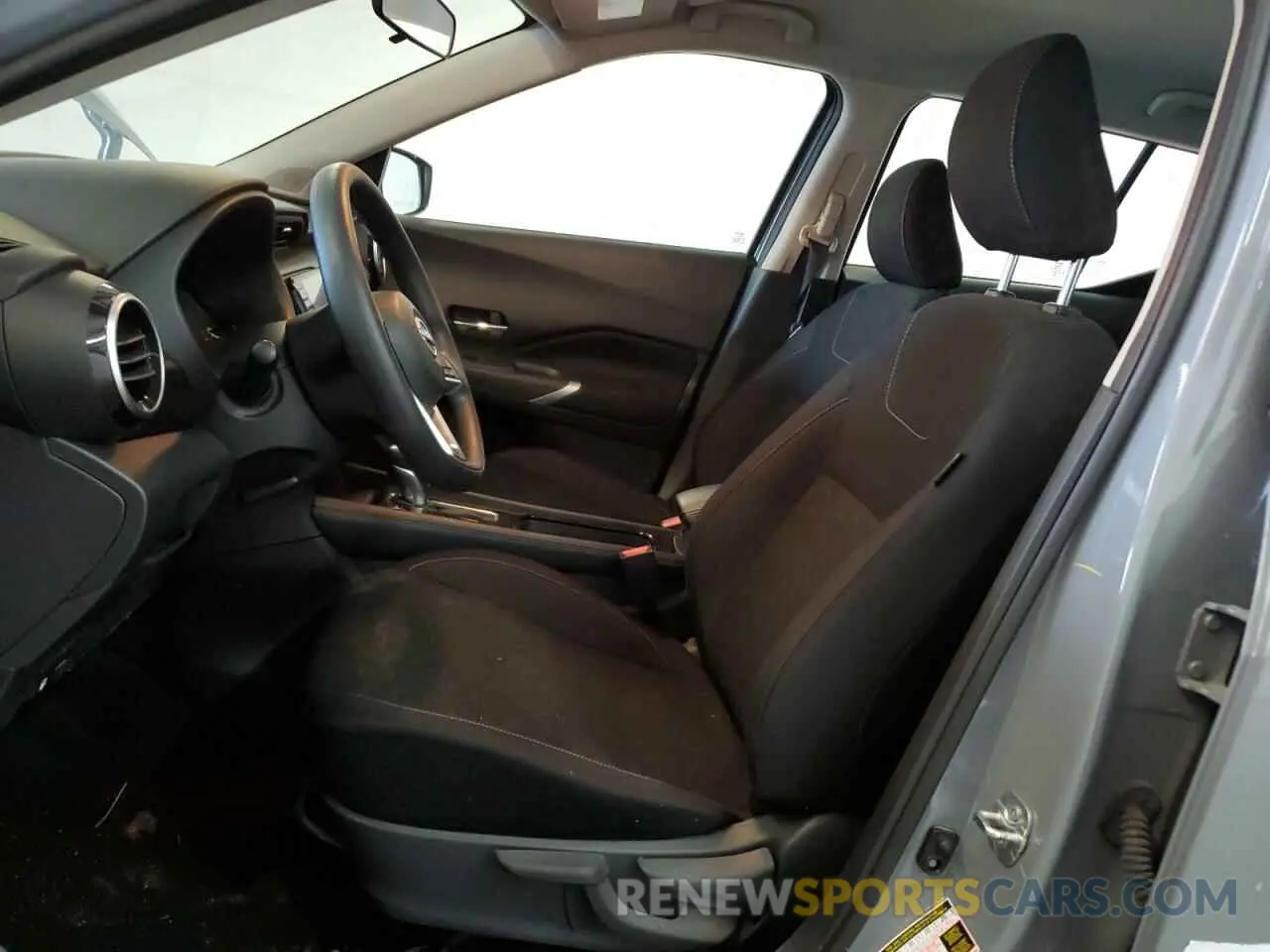 7 Photograph of a damaged car 3N1CP5CV8RL557190 NISSAN KICKS 2024