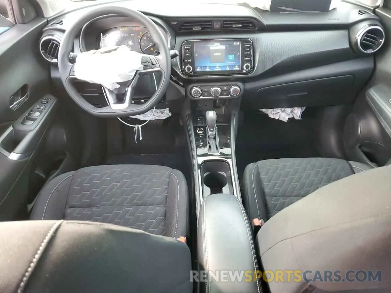 8 Photograph of a damaged car 3N1CP5CV8RL560879 NISSAN KICKS 2024