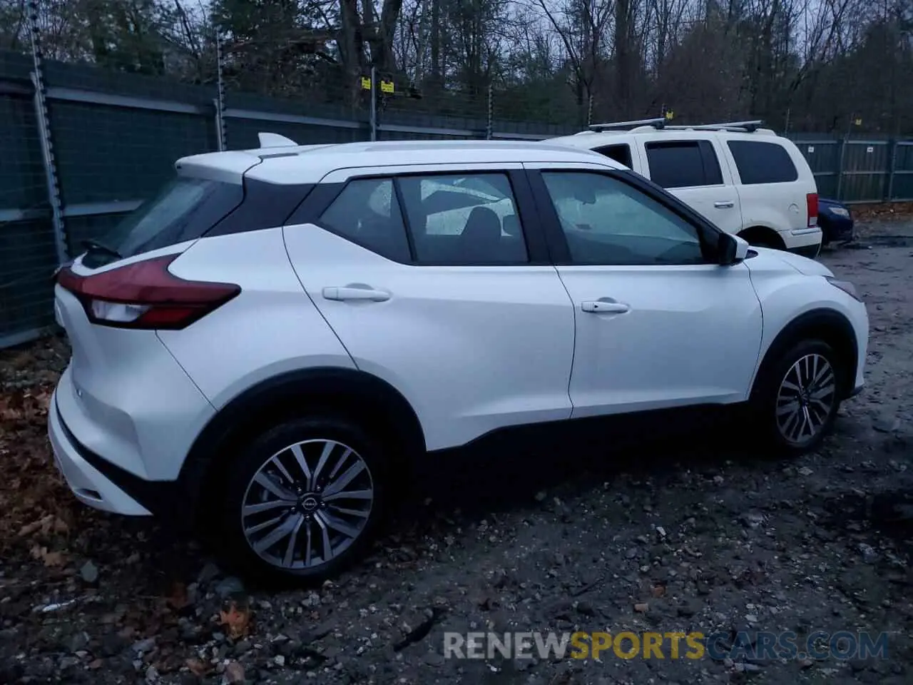 3 Photograph of a damaged car 3N1CP5CV9RL474111 NISSAN KICKS 2024