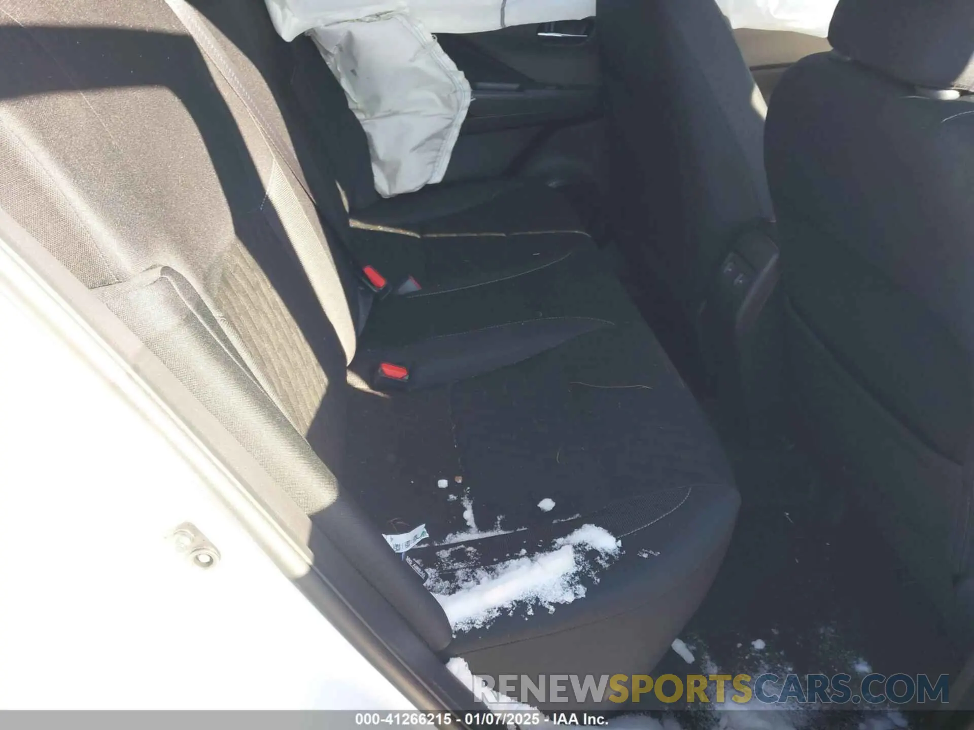 8 Photograph of a damaged car 3N1CP5CV9RL511934 NISSAN KICKS 2024