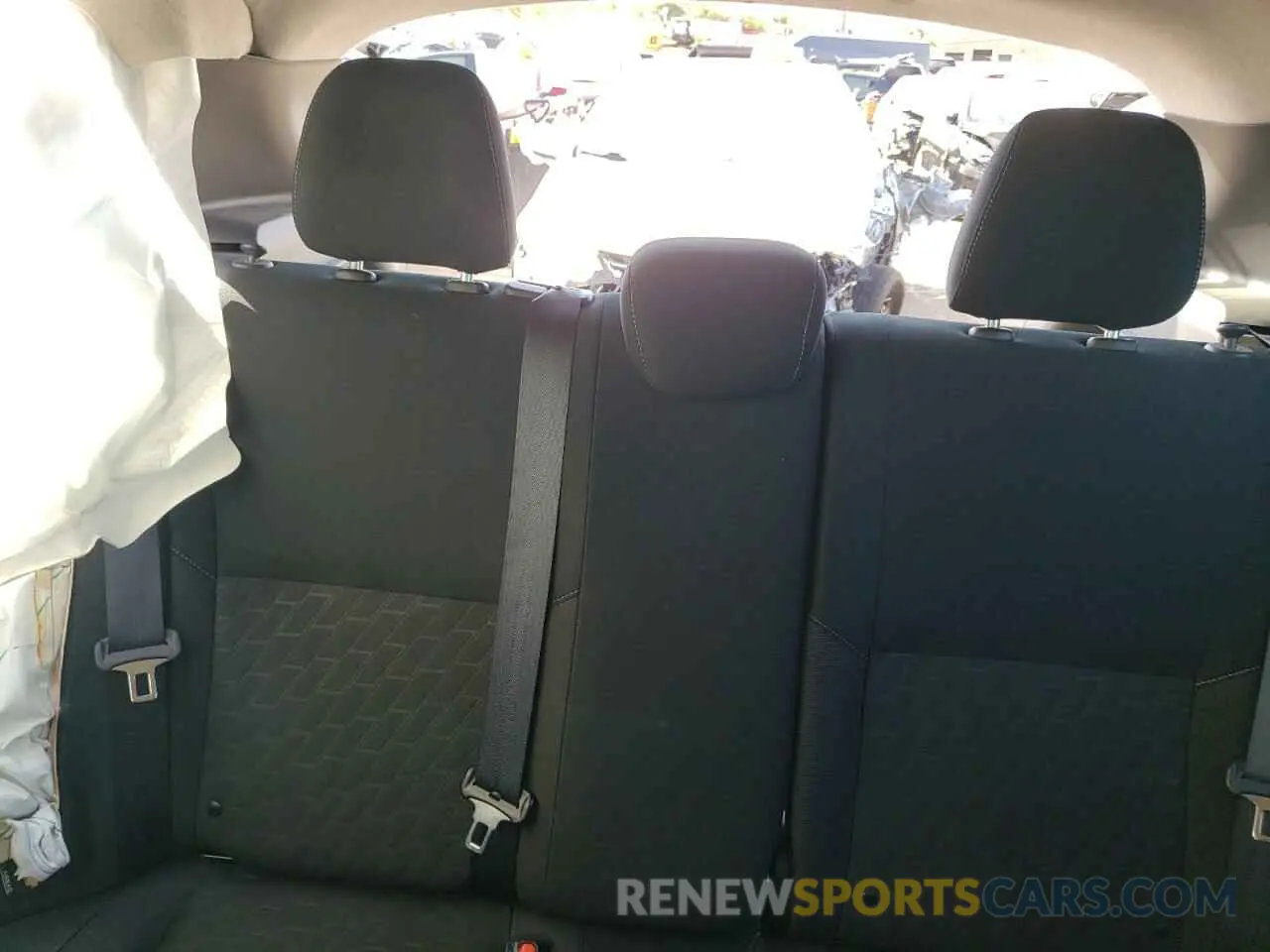 10 Photograph of a damaged car 3N1CP5CV9RL512842 NISSAN KICKS 2024