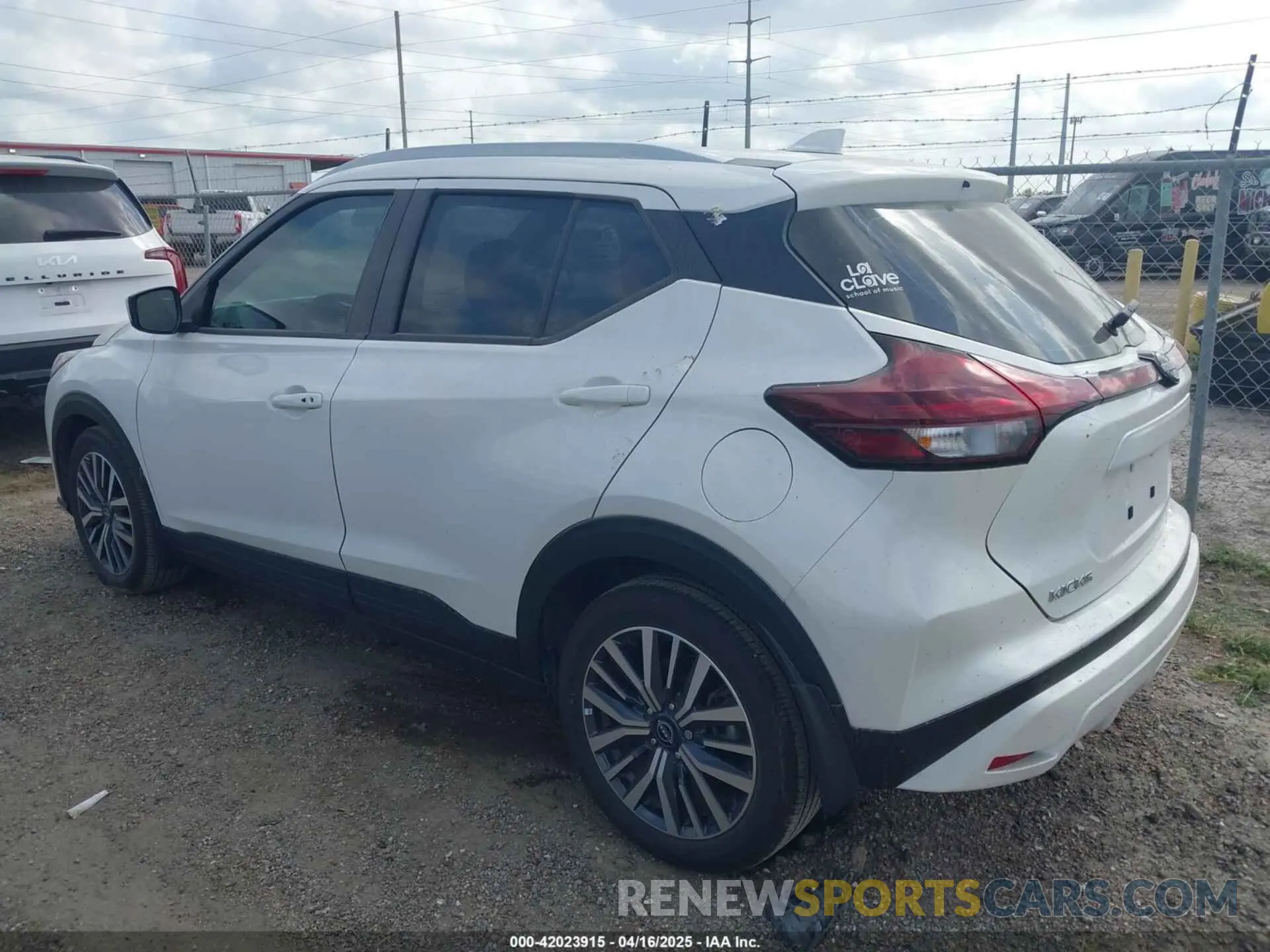 3 Photograph of a damaged car 3N1CP5CV9RL515790 NISSAN KICKS 2024