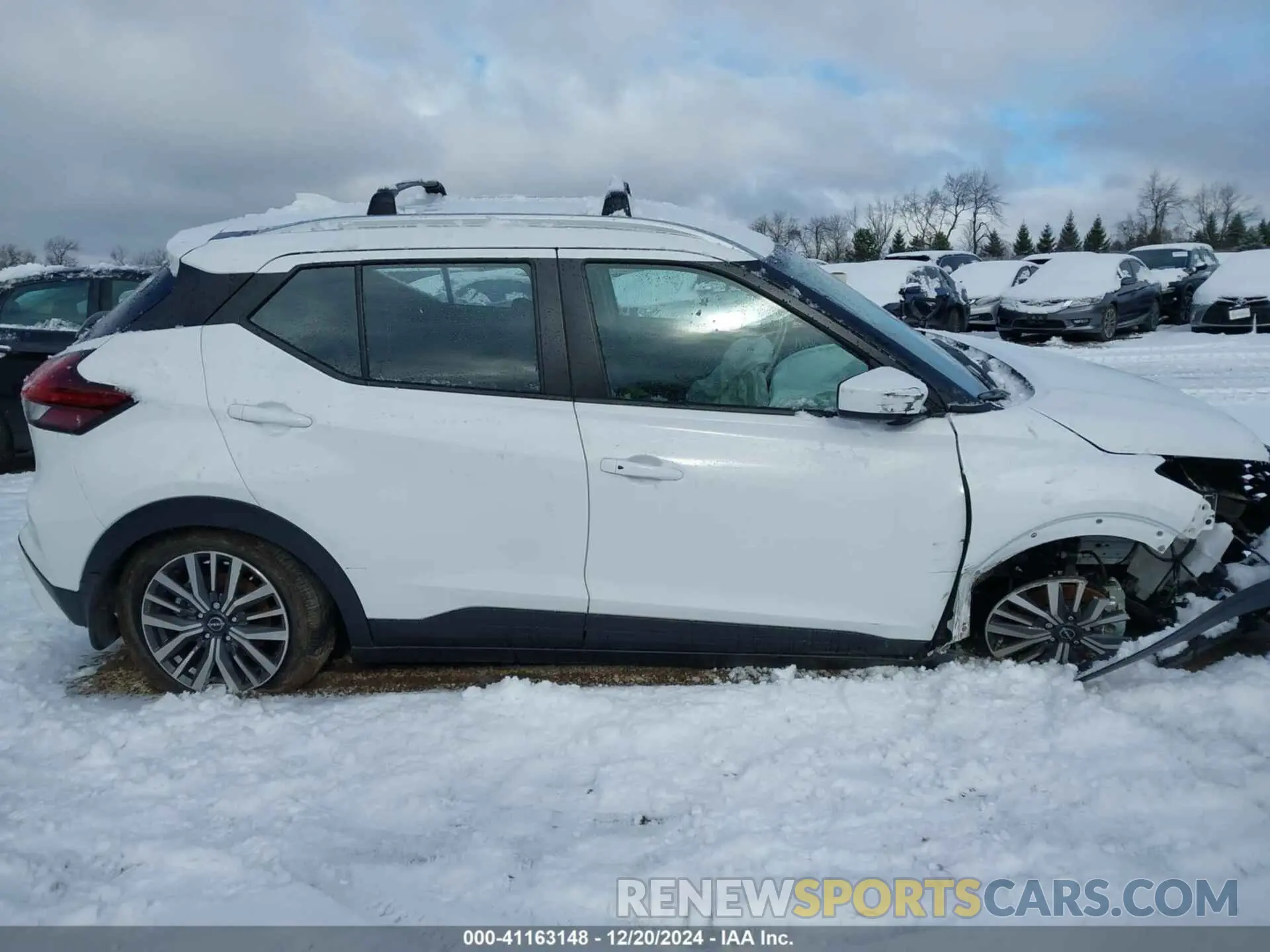 13 Photograph of a damaged car 3N1CP5CV9RL520696 NISSAN KICKS 2024