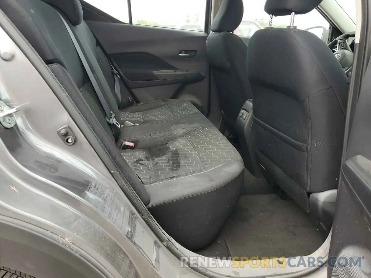 11 Photograph of a damaged car 3N1CP5CVXRL478121 NISSAN KICKS 2024