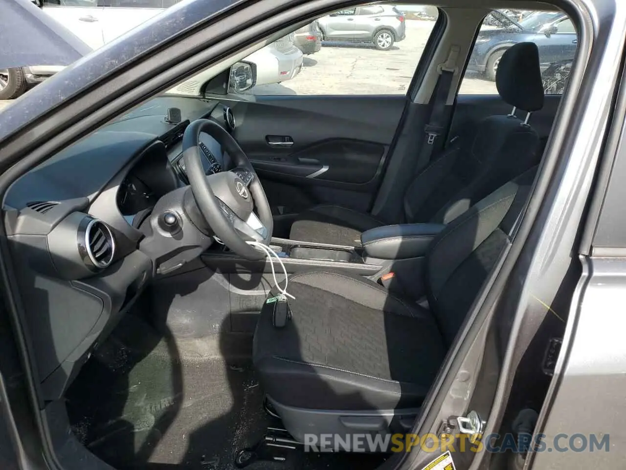 7 Photograph of a damaged car 3N1CP5CVXRL483738 NISSAN KICKS 2024