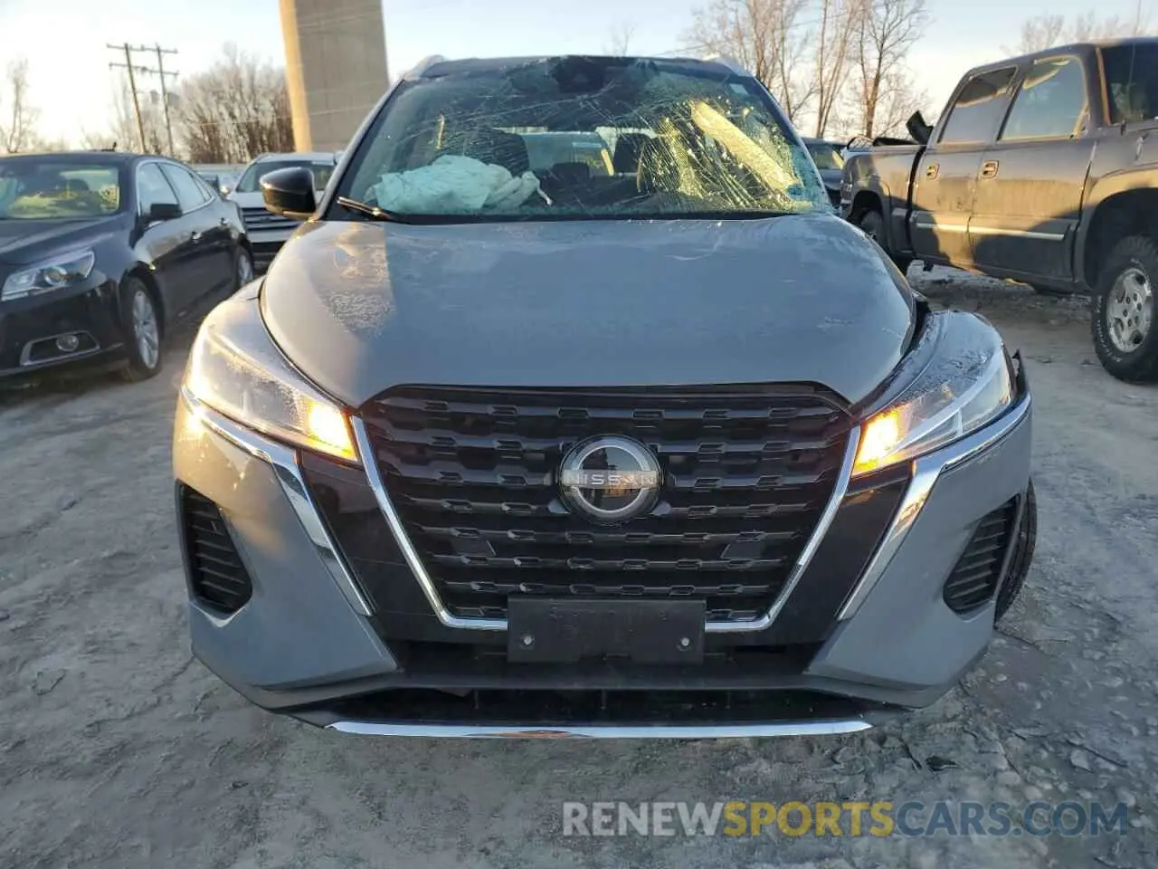 5 Photograph of a damaged car 3N1CP5CVXRL514180 NISSAN KICKS 2024