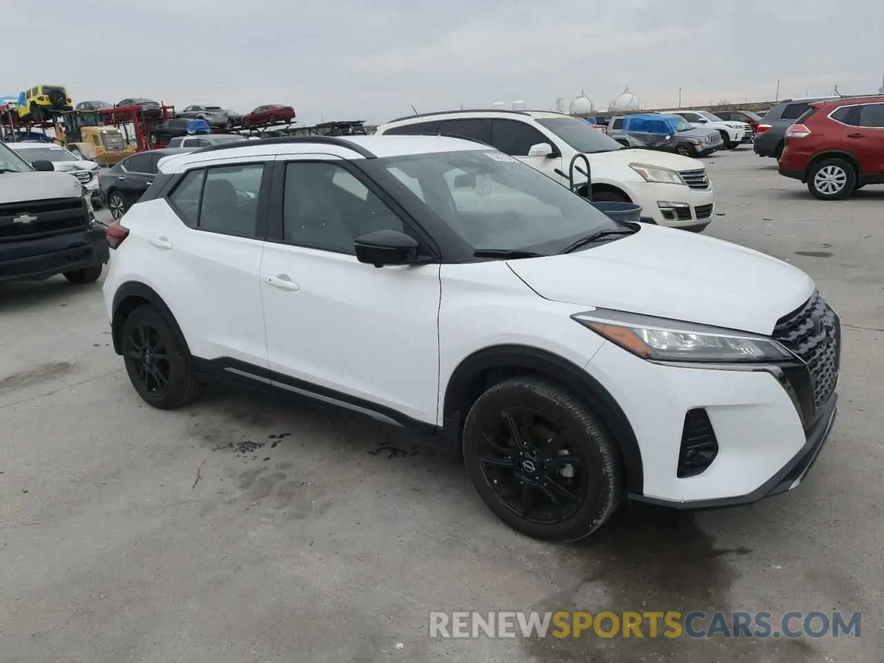 4 Photograph of a damaged car 3N1CP5DV2RL490973 NISSAN KICKS 2024