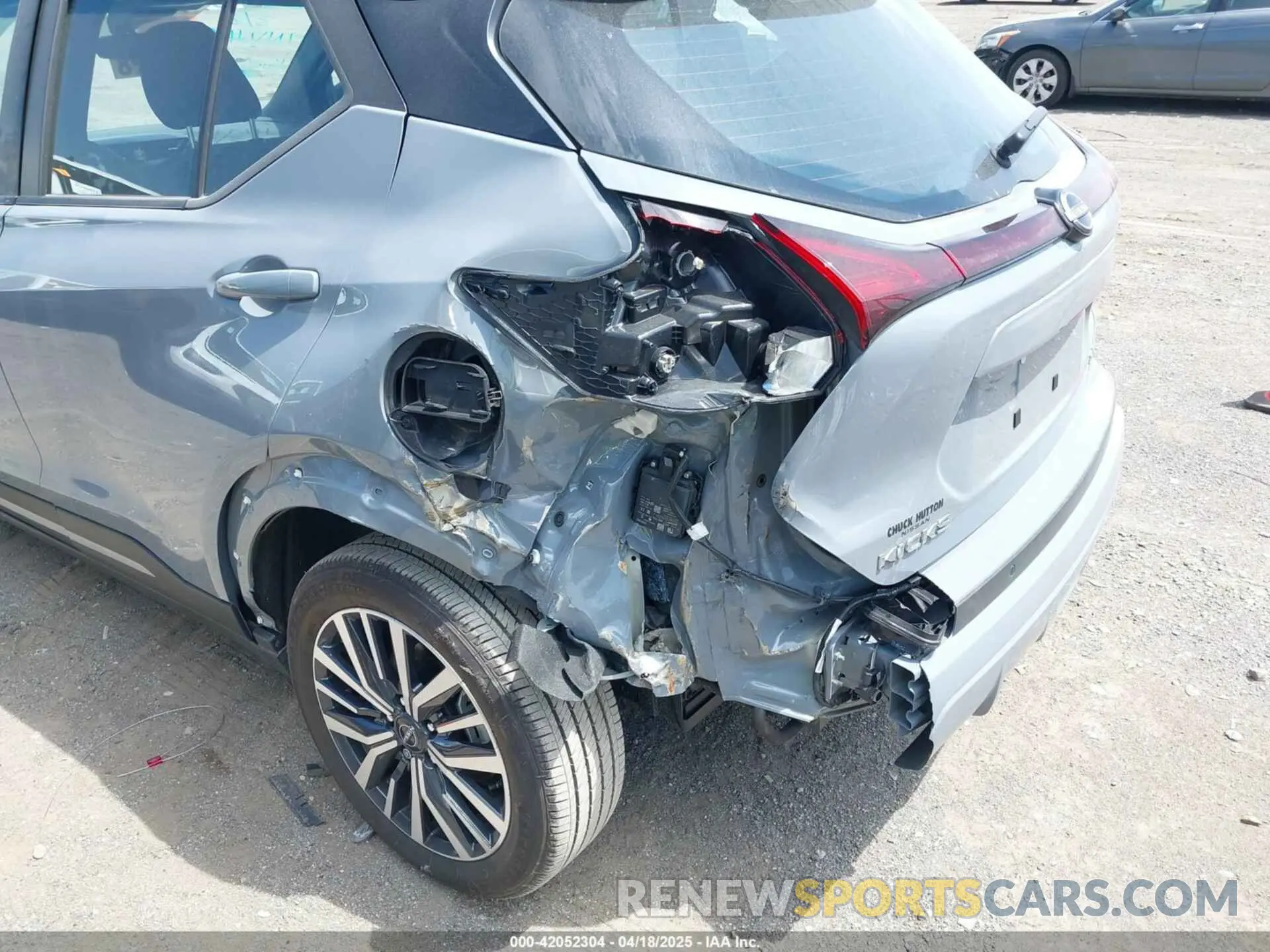 6 Photograph of a damaged car 3N1CP5DV2RL502815 NISSAN KICKS 2024