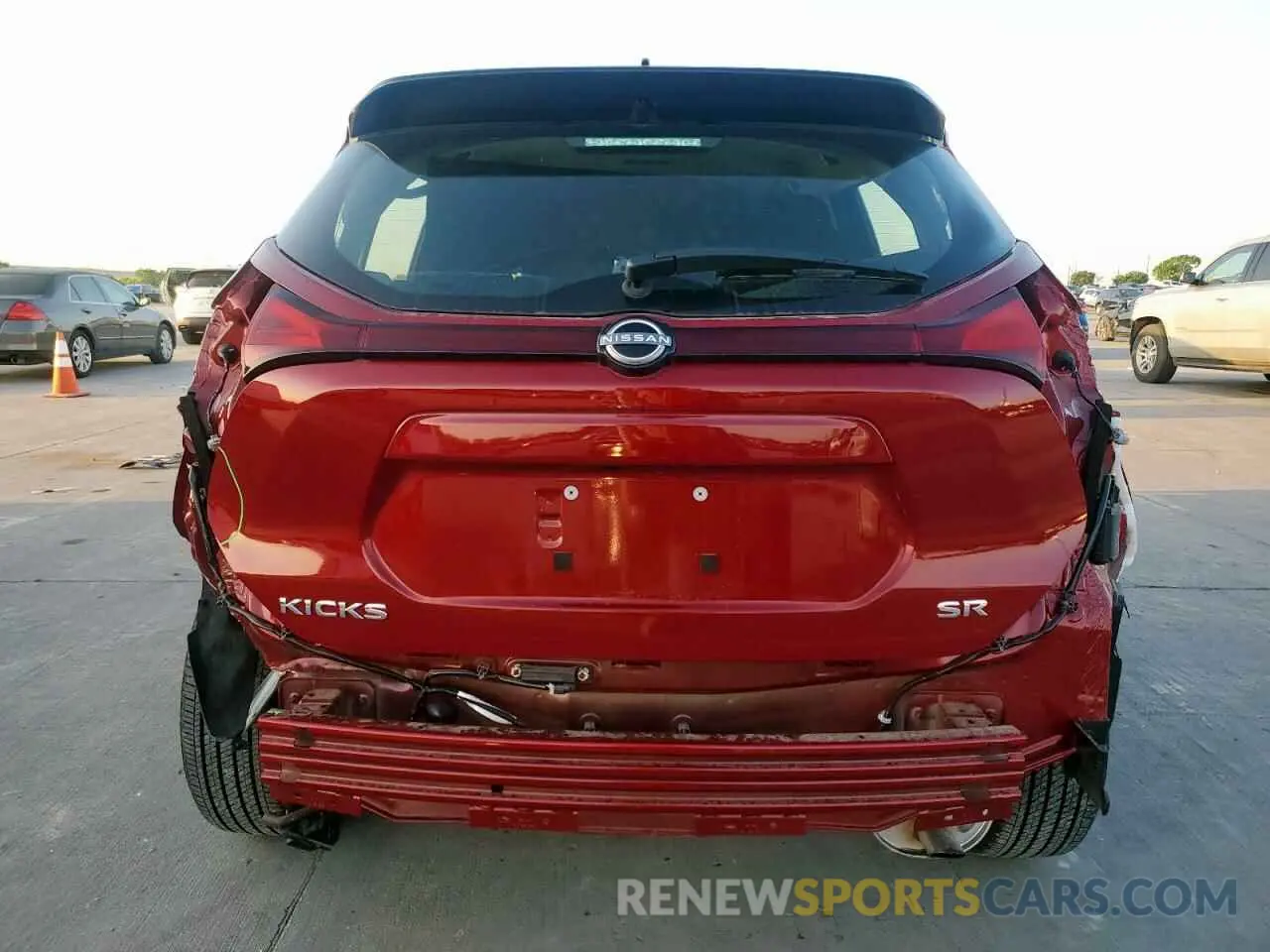 6 Photograph of a damaged car 3N1CP5DV2RL558317 NISSAN KICKS 2024