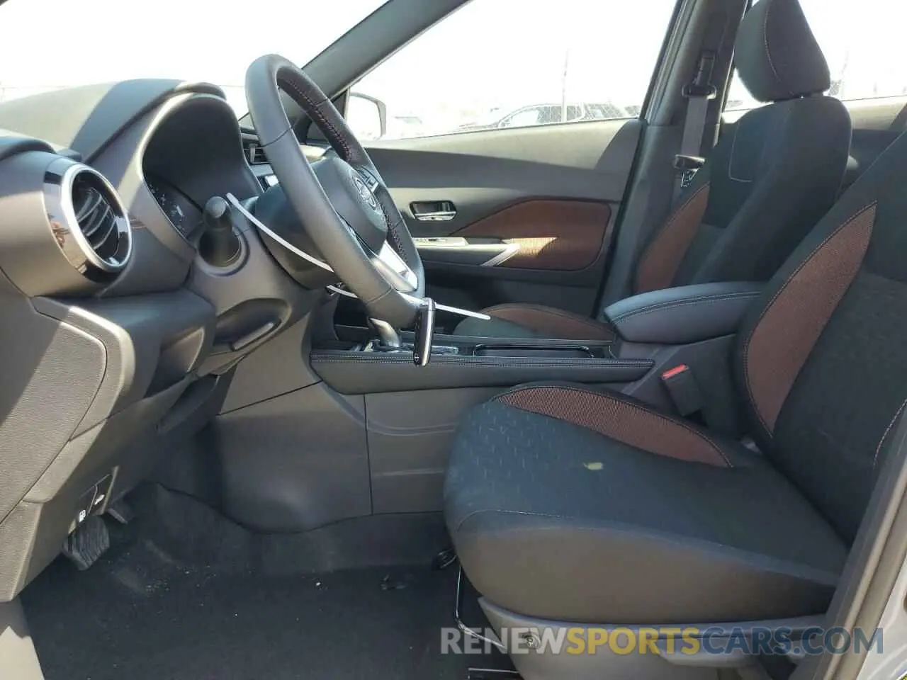 7 Photograph of a damaged car 3N1CP5DV2RL576168 NISSAN KICKS 2024