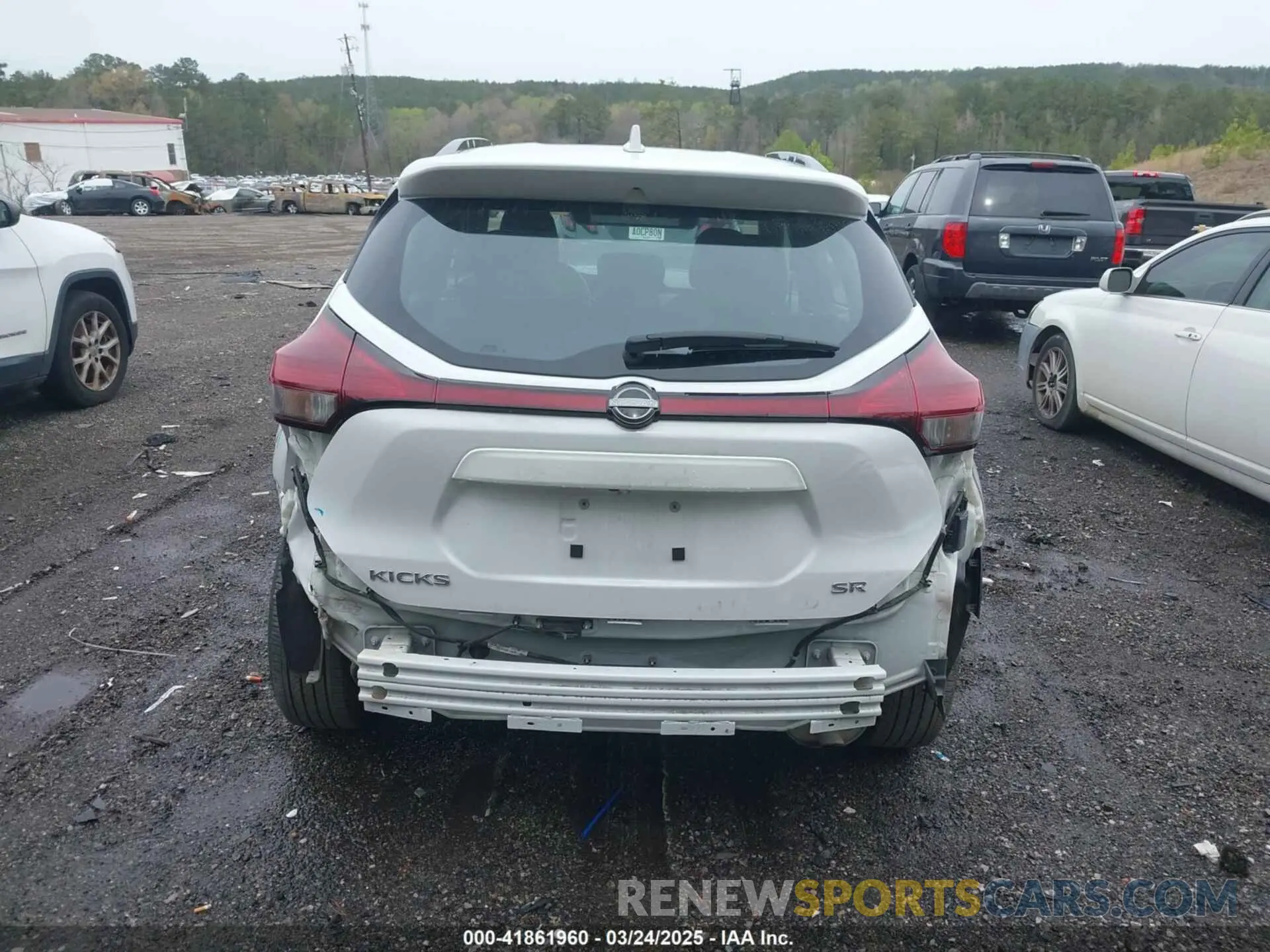 17 Photograph of a damaged car 3N1CP5DV3RL482106 NISSAN KICKS 2024