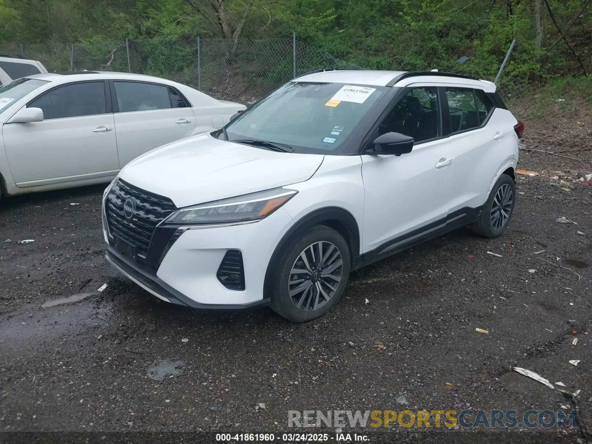 2 Photograph of a damaged car 3N1CP5DV3RL482106 NISSAN KICKS 2024