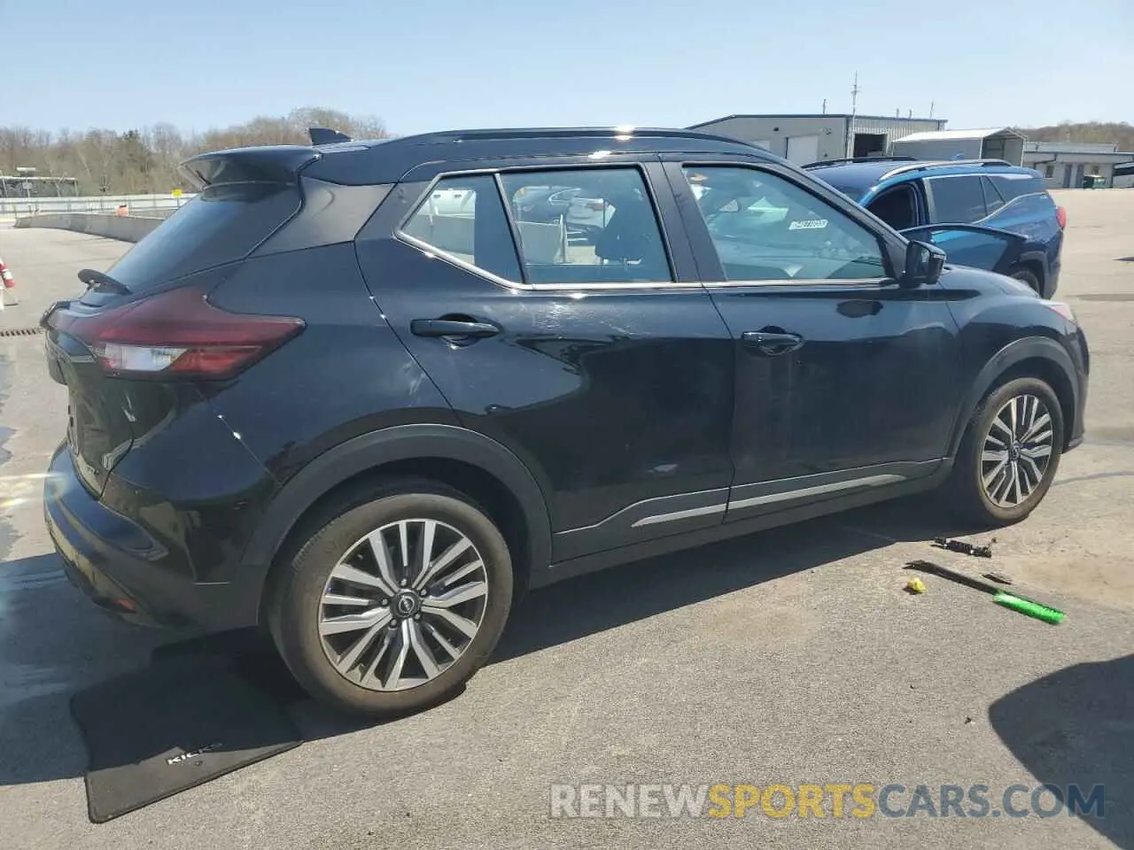 3 Photograph of a damaged car 3N1CP5DV3RL492425 NISSAN KICKS 2024
