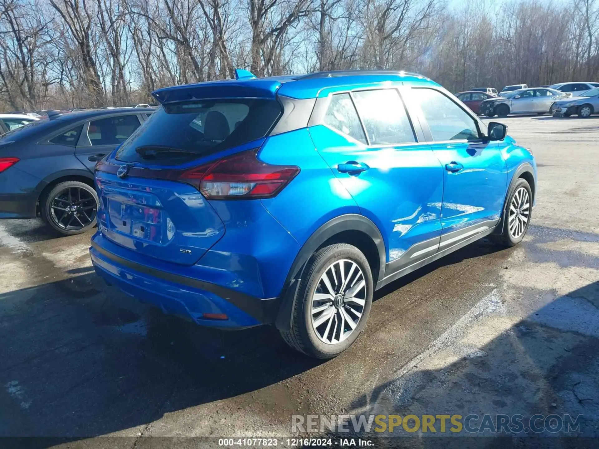 4 Photograph of a damaged car 3N1CP5DV3RL495793 NISSAN KICKS 2024