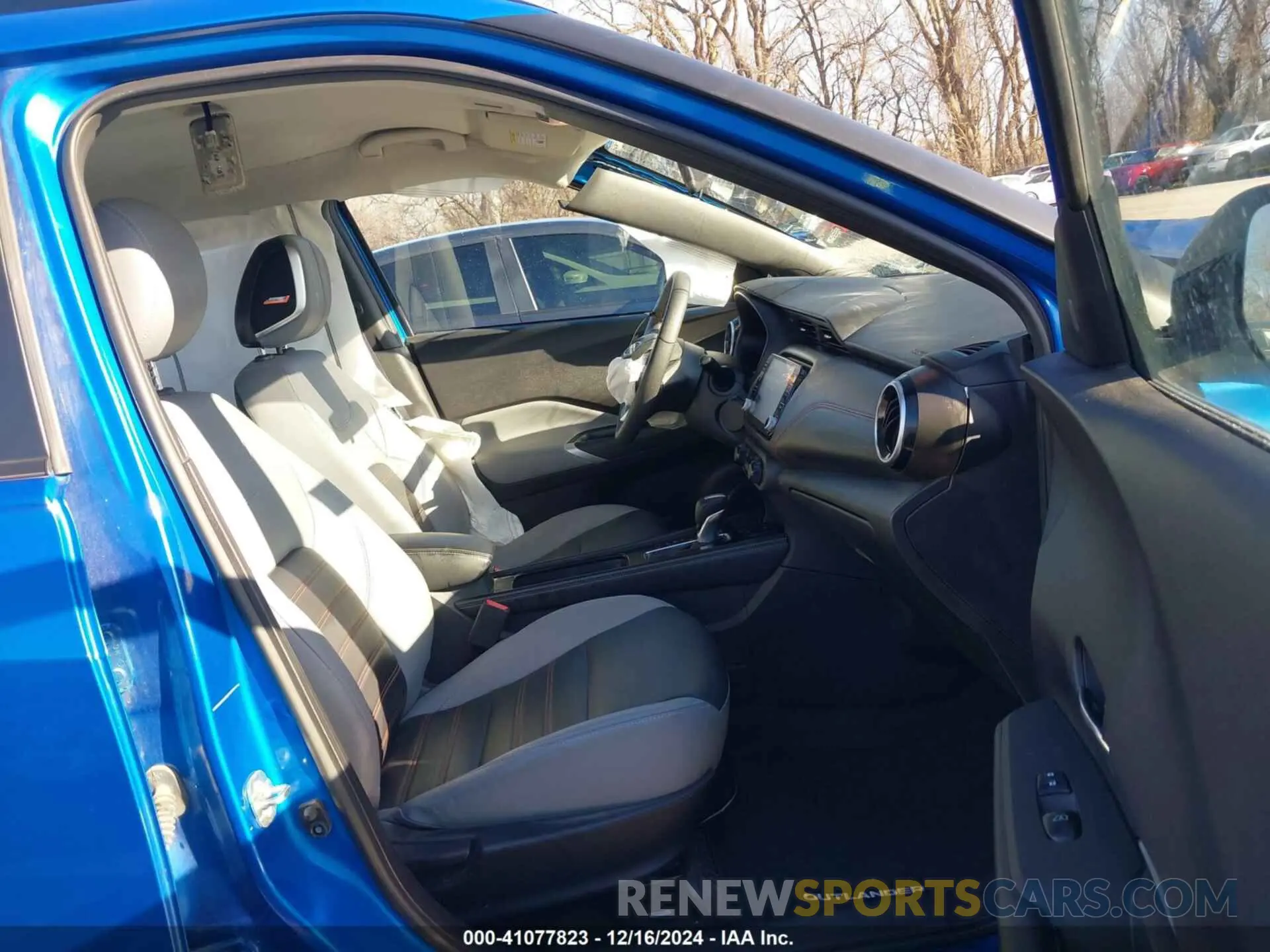 5 Photograph of a damaged car 3N1CP5DV3RL495793 NISSAN KICKS 2024