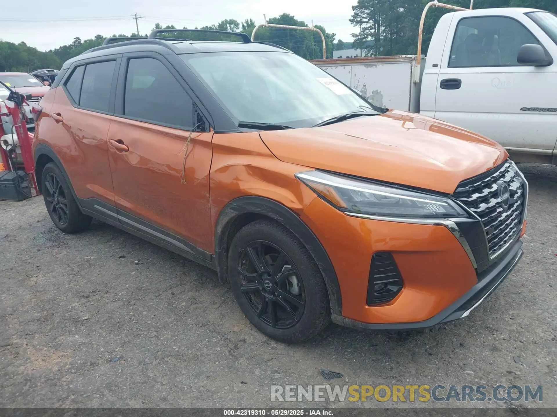 1 Photograph of a damaged car 3N1CP5DV4RL474483 NISSAN KICKS 2024