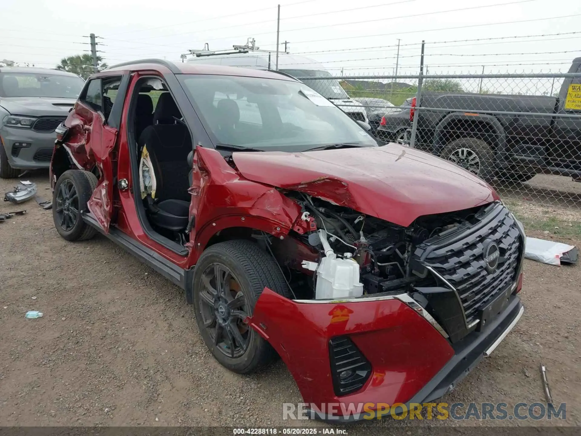 6 Photograph of a damaged car 3N1CP5DV4RL500838 NISSAN KICKS 2024