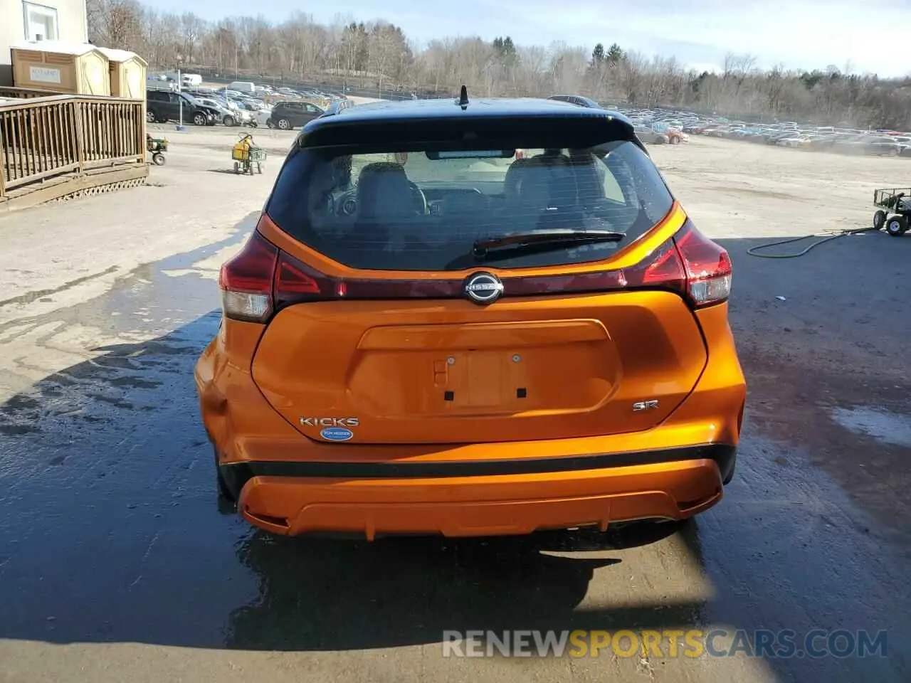 6 Photograph of a damaged car 3N1CP5DV4RL501584 NISSAN KICKS 2024