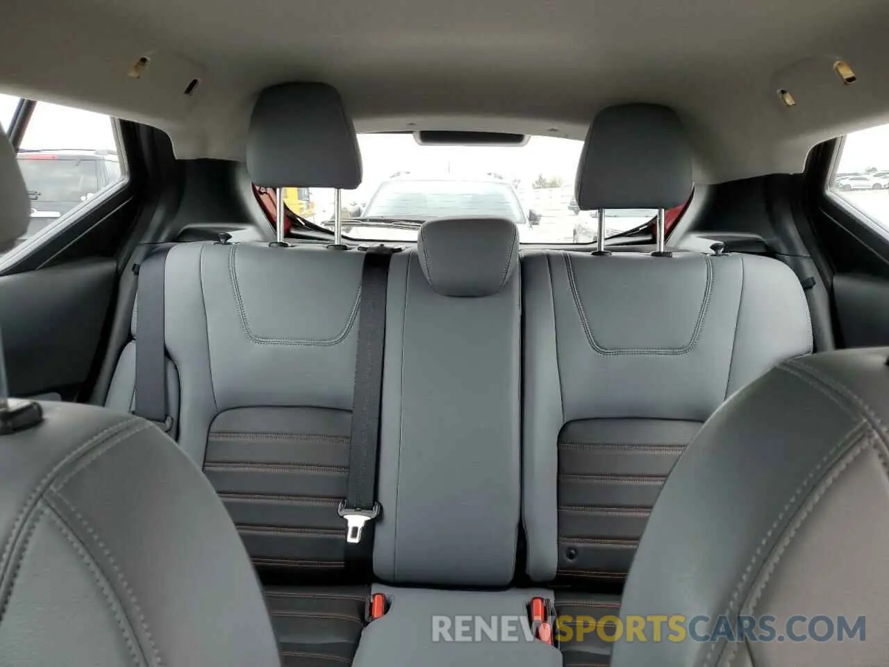 10 Photograph of a damaged car 3N1CP5DV4RL549571 NISSAN KICKS 2024