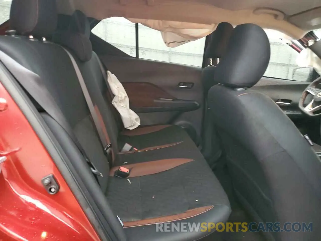 11 Photograph of a damaged car 3N1CP5DV5RL475710 NISSAN KICKS 2024