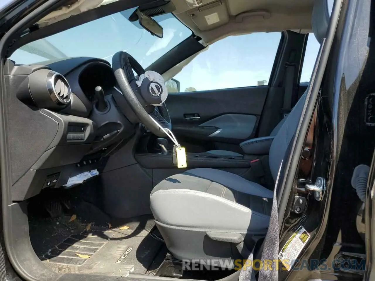 7 Photograph of a damaged car 3N1CP5DV5RL489722 NISSAN KICKS 2024