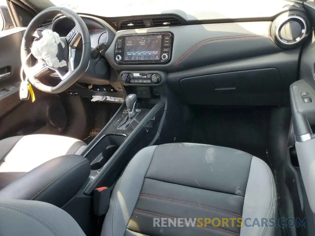 8 Photograph of a damaged car 3N1CP5DV5RL489722 NISSAN KICKS 2024
