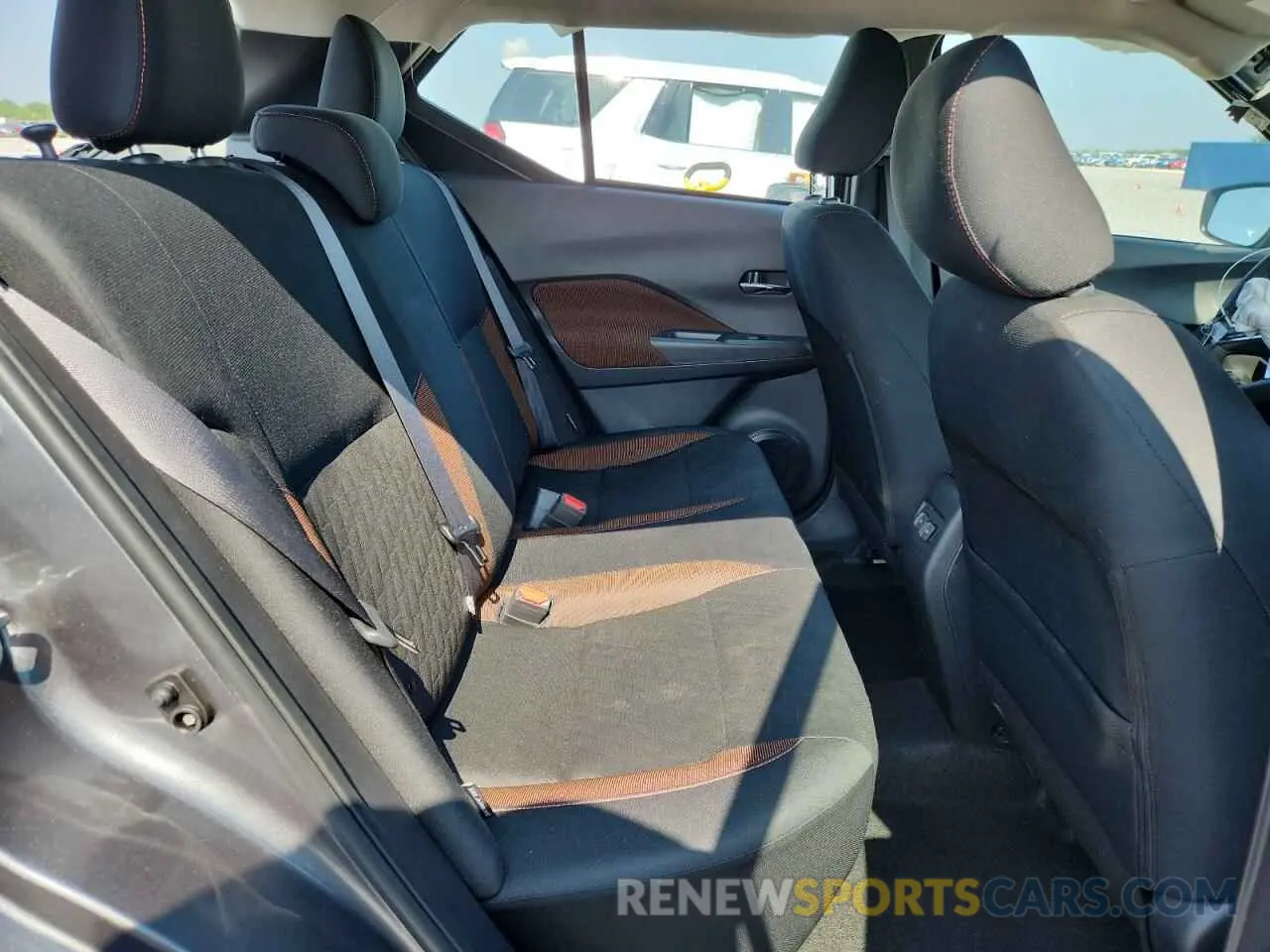 11 Photograph of a damaged car 3N1CP5DV5RL518877 NISSAN KICKS 2024