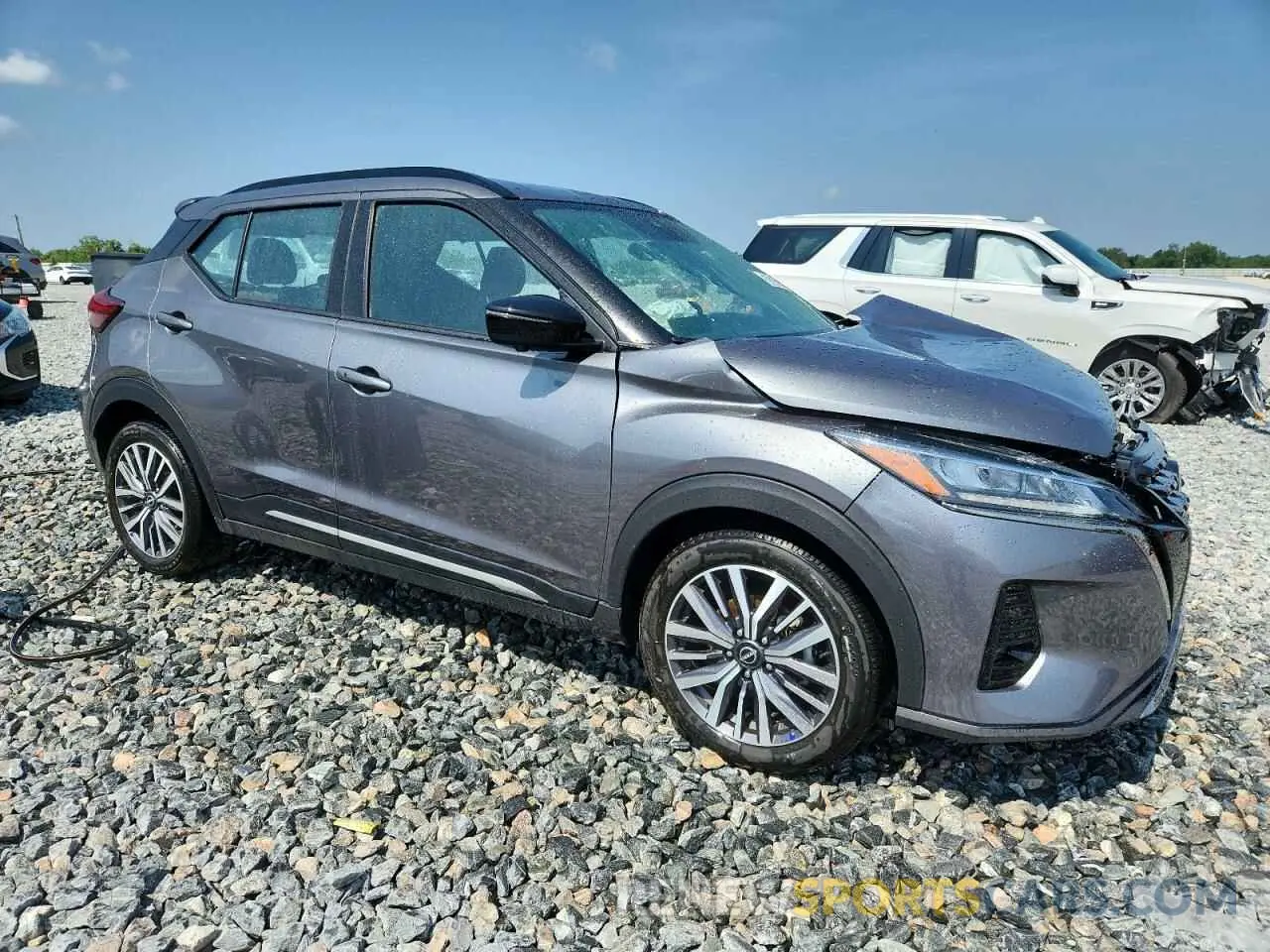 4 Photograph of a damaged car 3N1CP5DV5RL518877 NISSAN KICKS 2024