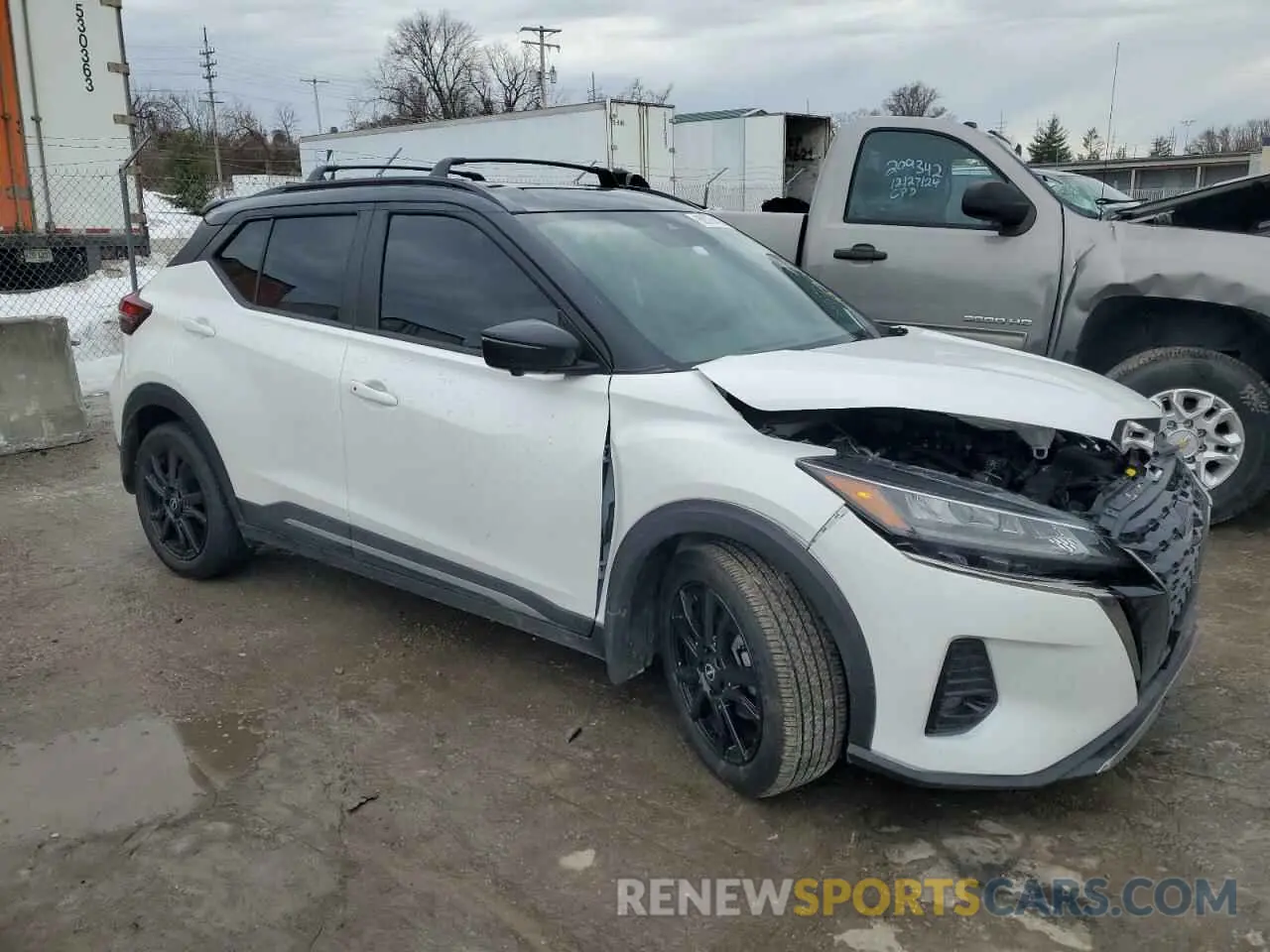 4 Photograph of a damaged car 3N1CP5DV6RL498249 NISSAN KICKS 2024