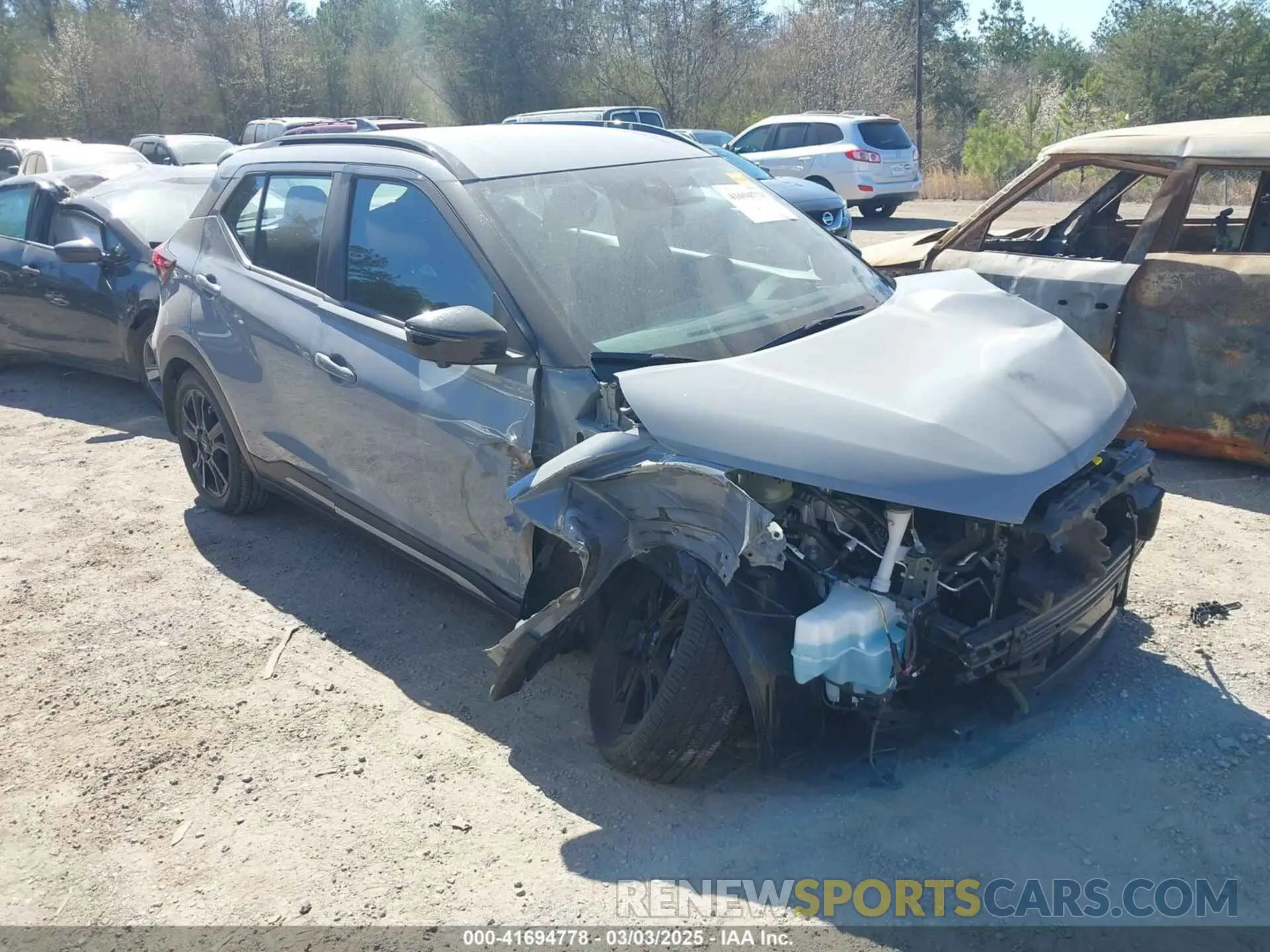 1 Photograph of a damaged car 3N1CP5DV6RL536725 NISSAN KICKS 2024