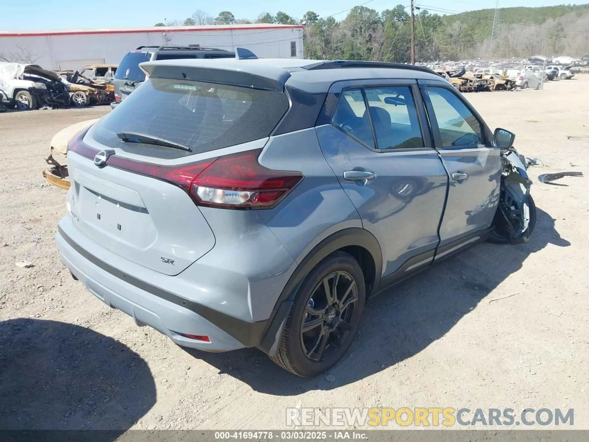 4 Photograph of a damaged car 3N1CP5DV6RL536725 NISSAN KICKS 2024
