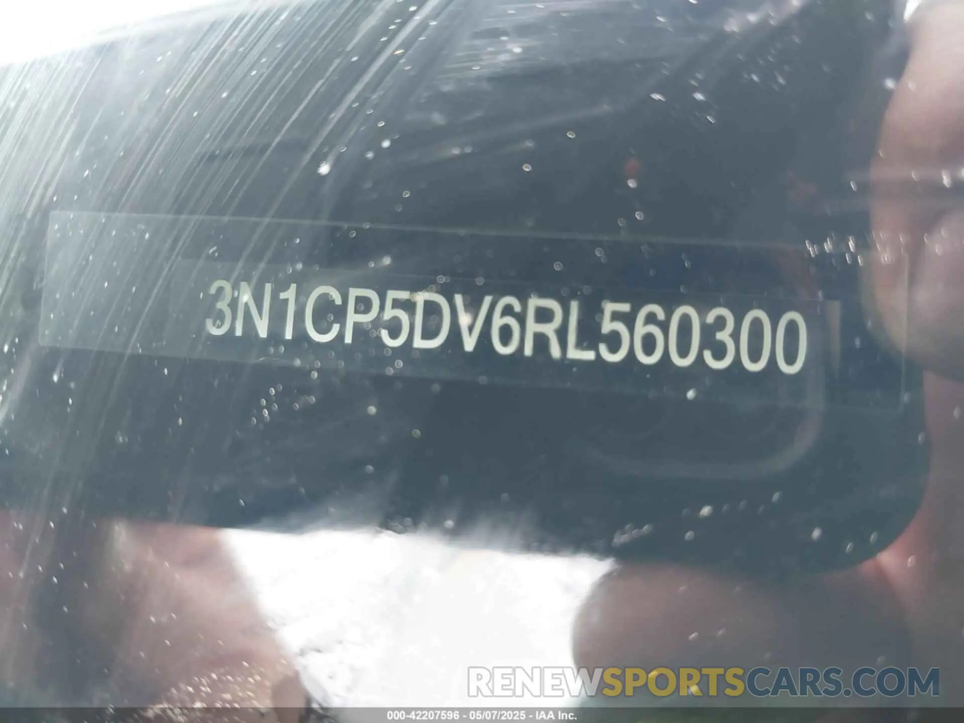 9 Photograph of a damaged car 3N1CP5DV6RL560300 NISSAN KICKS 2024