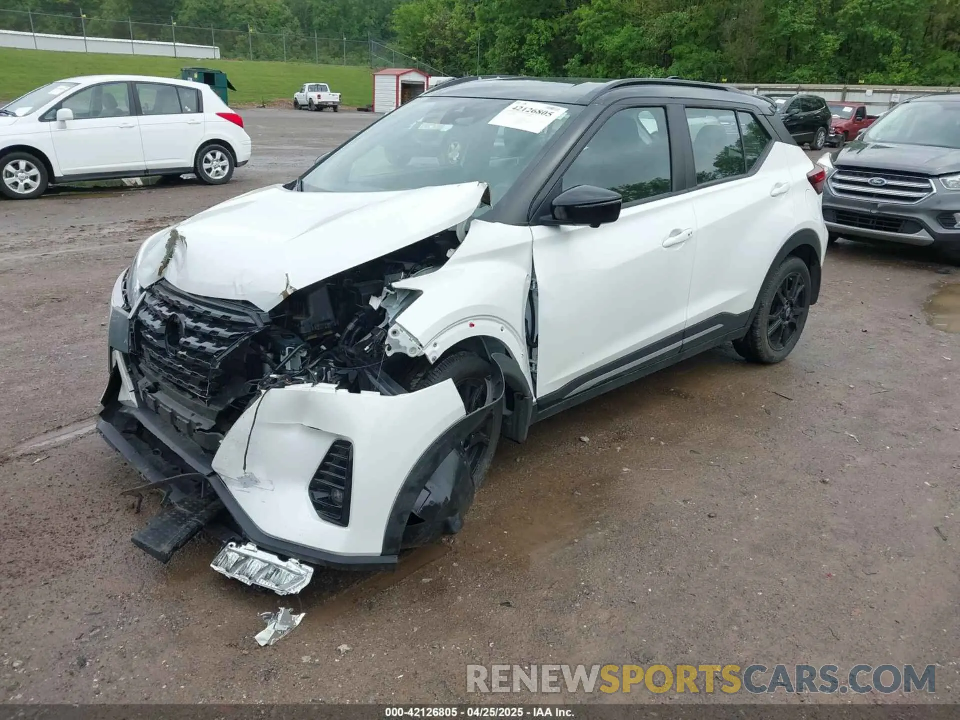 2 Photograph of a damaged car 3N1CP5DV7RL489821 NISSAN KICKS 2024