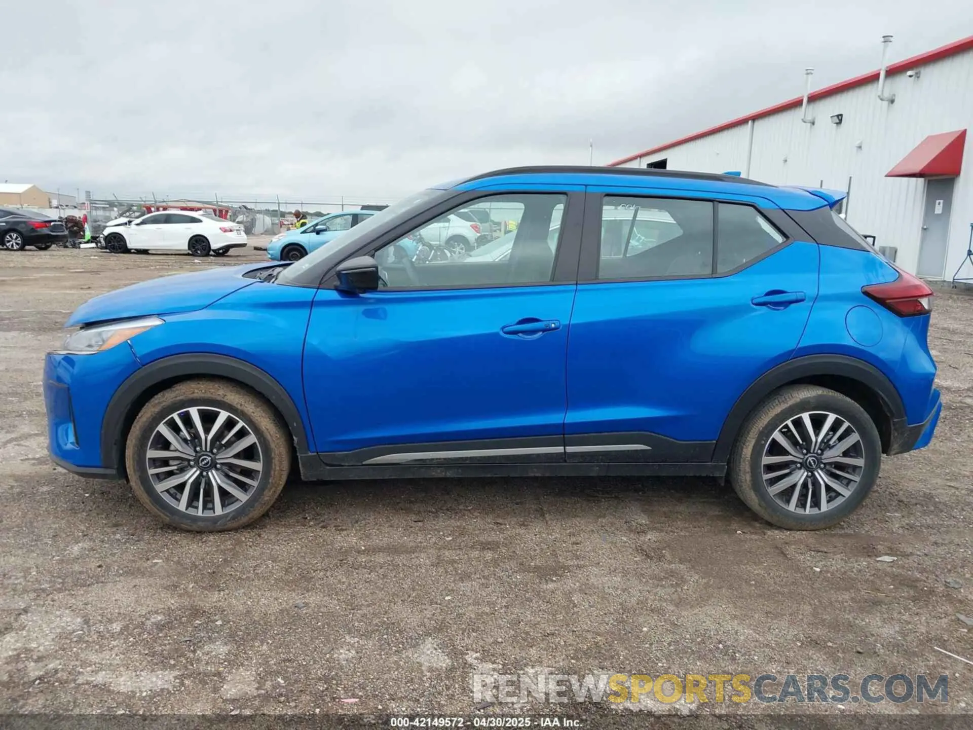 15 Photograph of a damaged car 3N1CP5DV7RL525443 NISSAN KICKS 2024