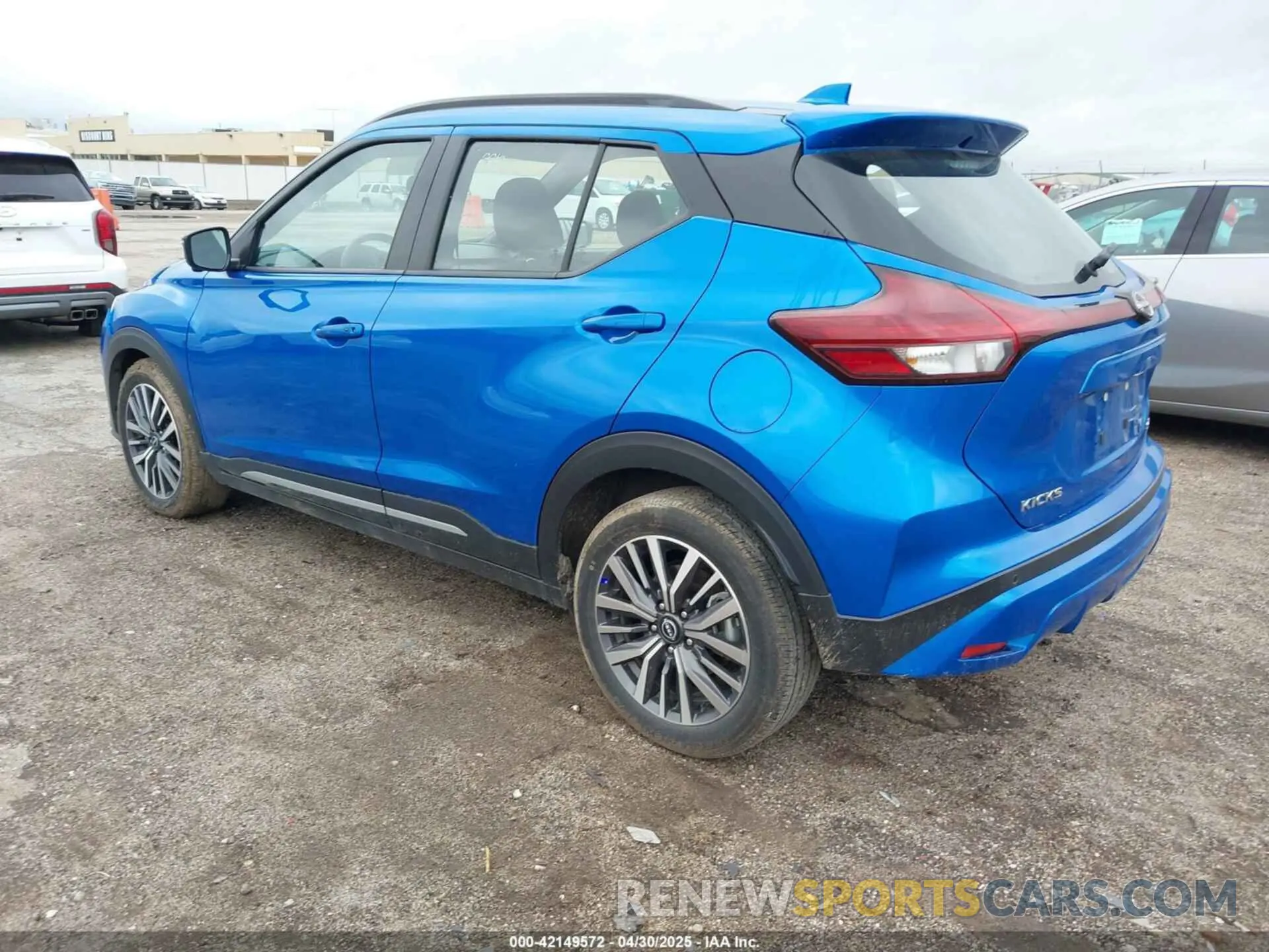 3 Photograph of a damaged car 3N1CP5DV7RL525443 NISSAN KICKS 2024