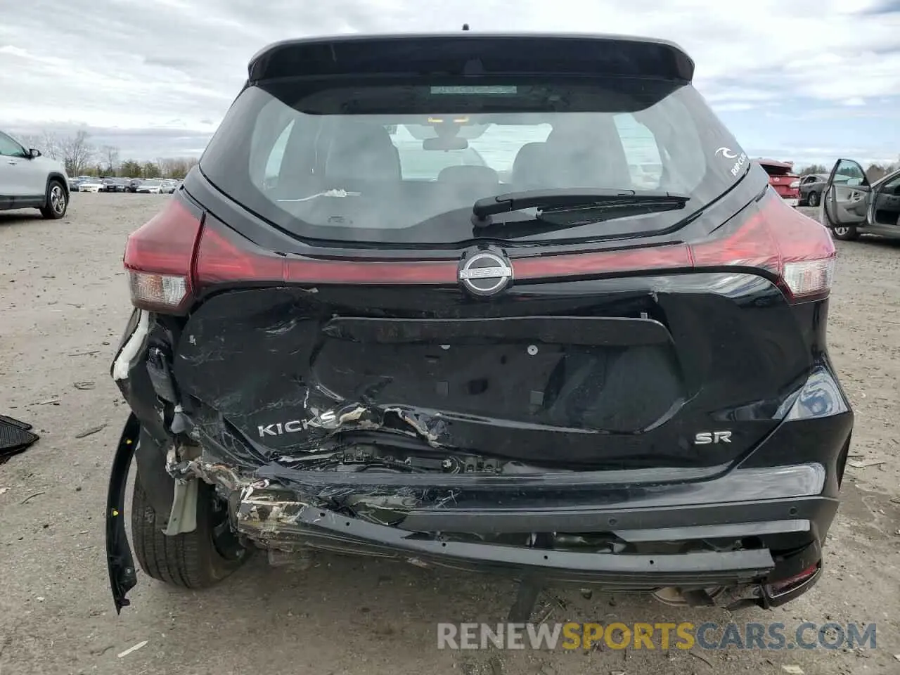 6 Photograph of a damaged car 3N1CP5DV7RL542341 NISSAN KICKS 2024
