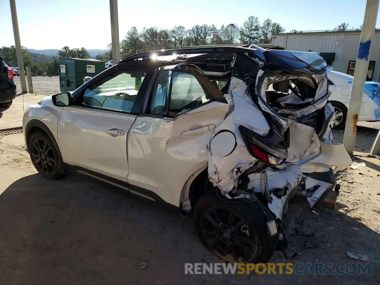 2 Photograph of a damaged car 3N1CP5DV8RL484062 NISSAN KICKS 2024
