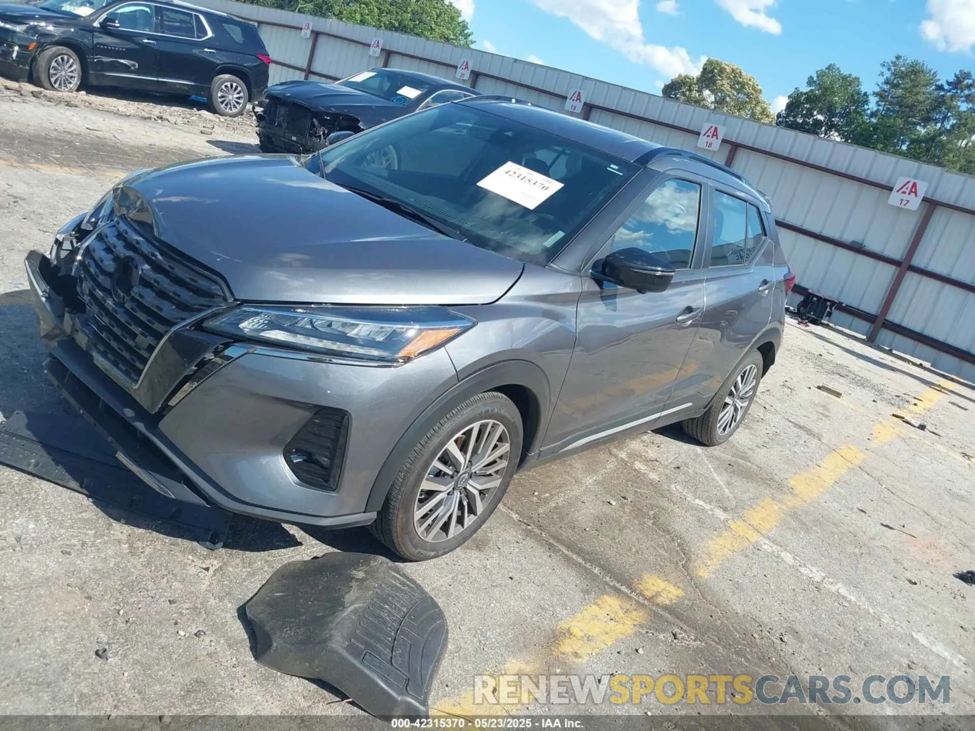 2 Photograph of a damaged car 3N1CP5DV8RL540856 NISSAN KICKS 2024